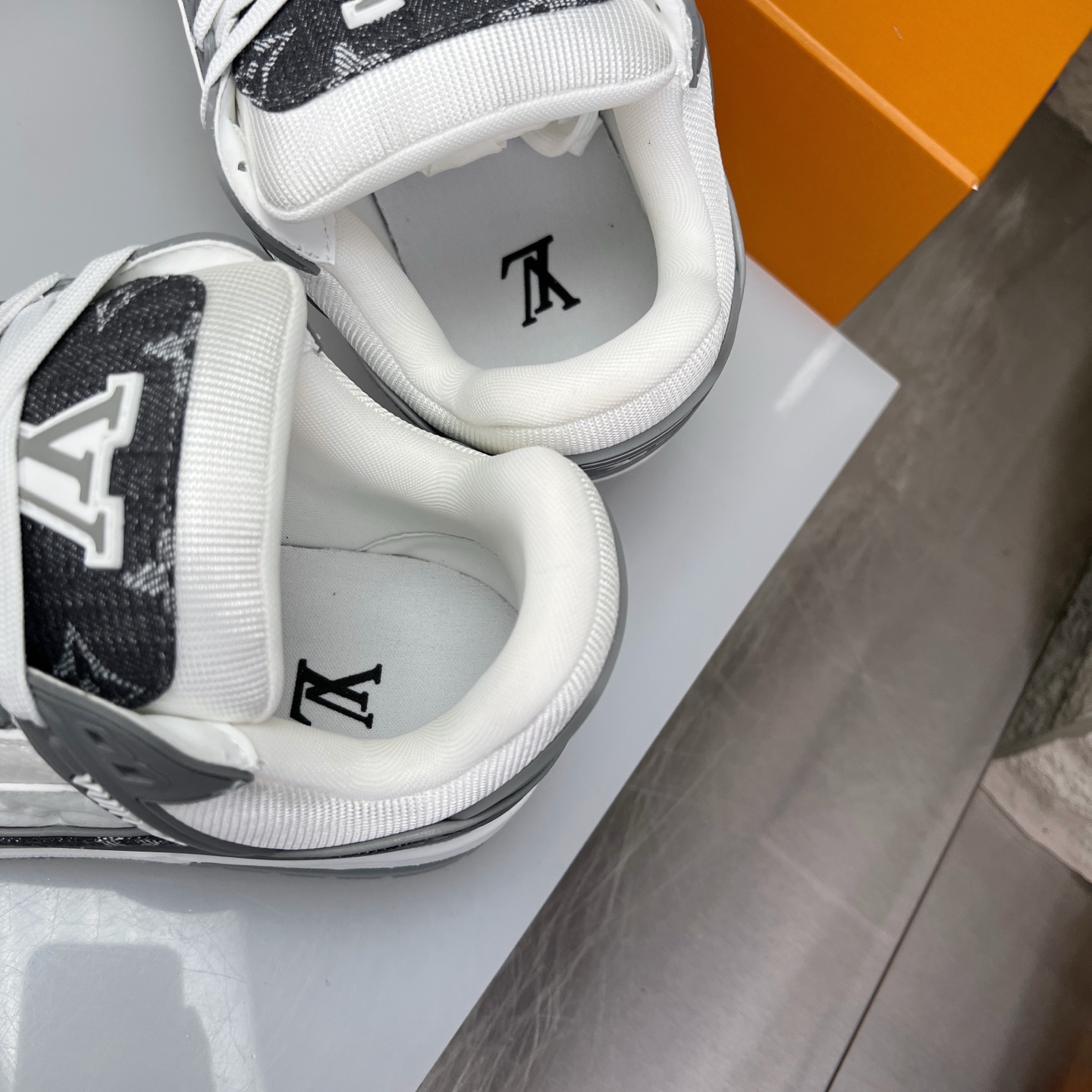 Louis Vuitton Male Board Shoes L