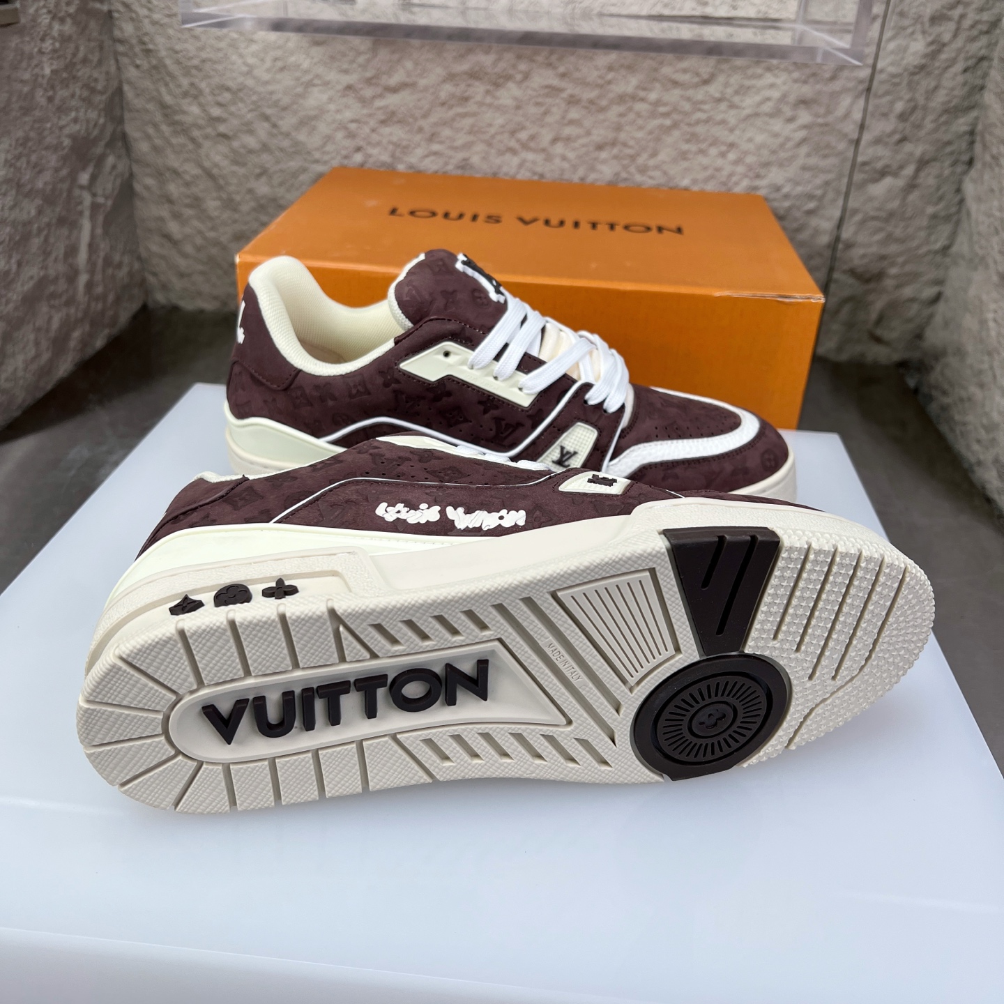 Louis Vuitton Male Board Shoes L