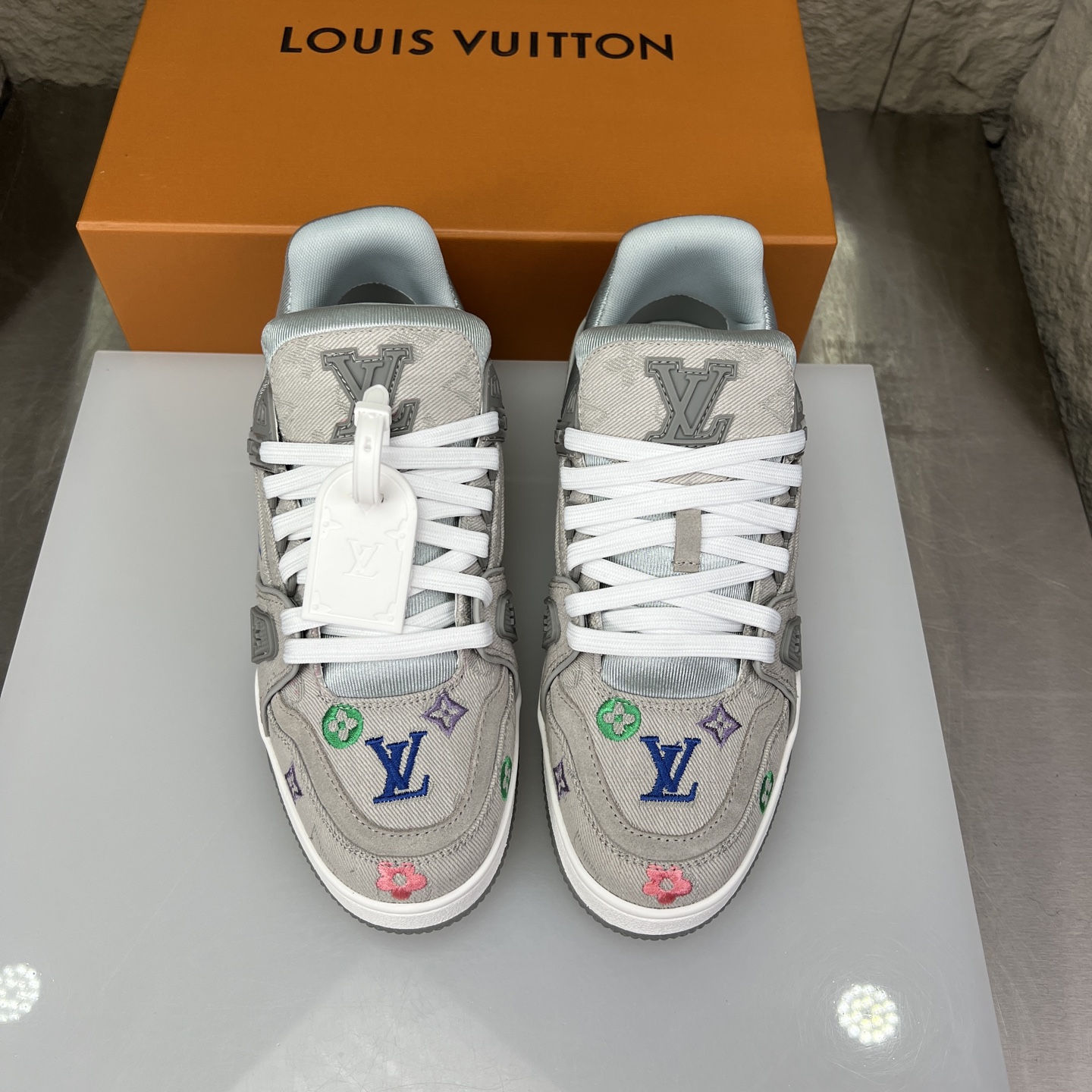 Louis Vuitton Male Board Shoes L