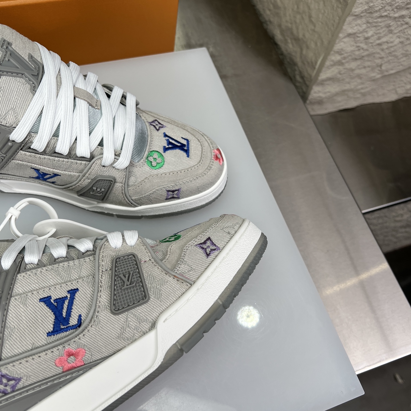 Louis Vuitton Male Board Shoes L