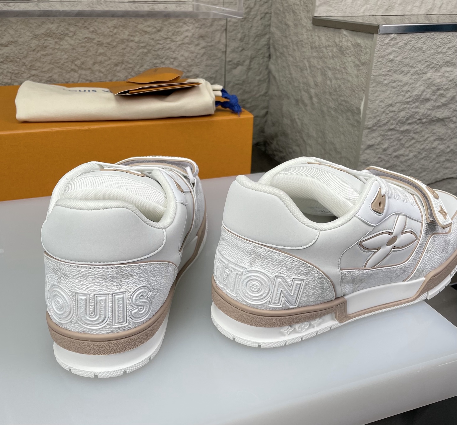 Louis Vuitton Male Board Shoes L