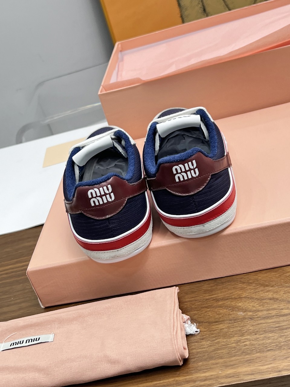 Miu Miu Male Basic Shoes Mesh Lightweight M