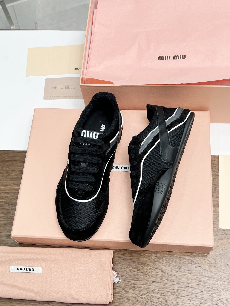 Miu Miu Male Basic Shoes Mesh Lightweight M