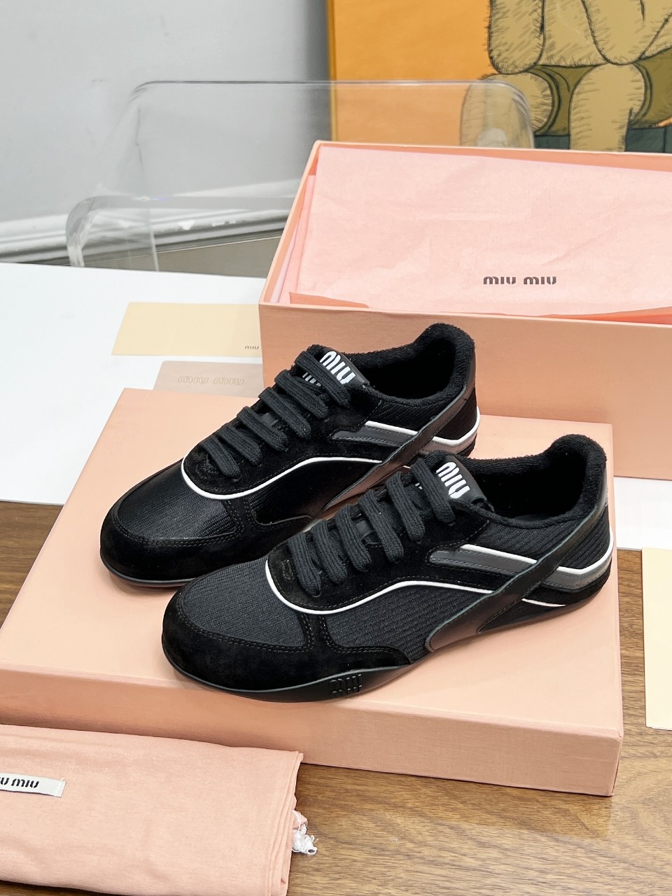 Miu Miu Male Basic Shoes Mesh Lightweight M