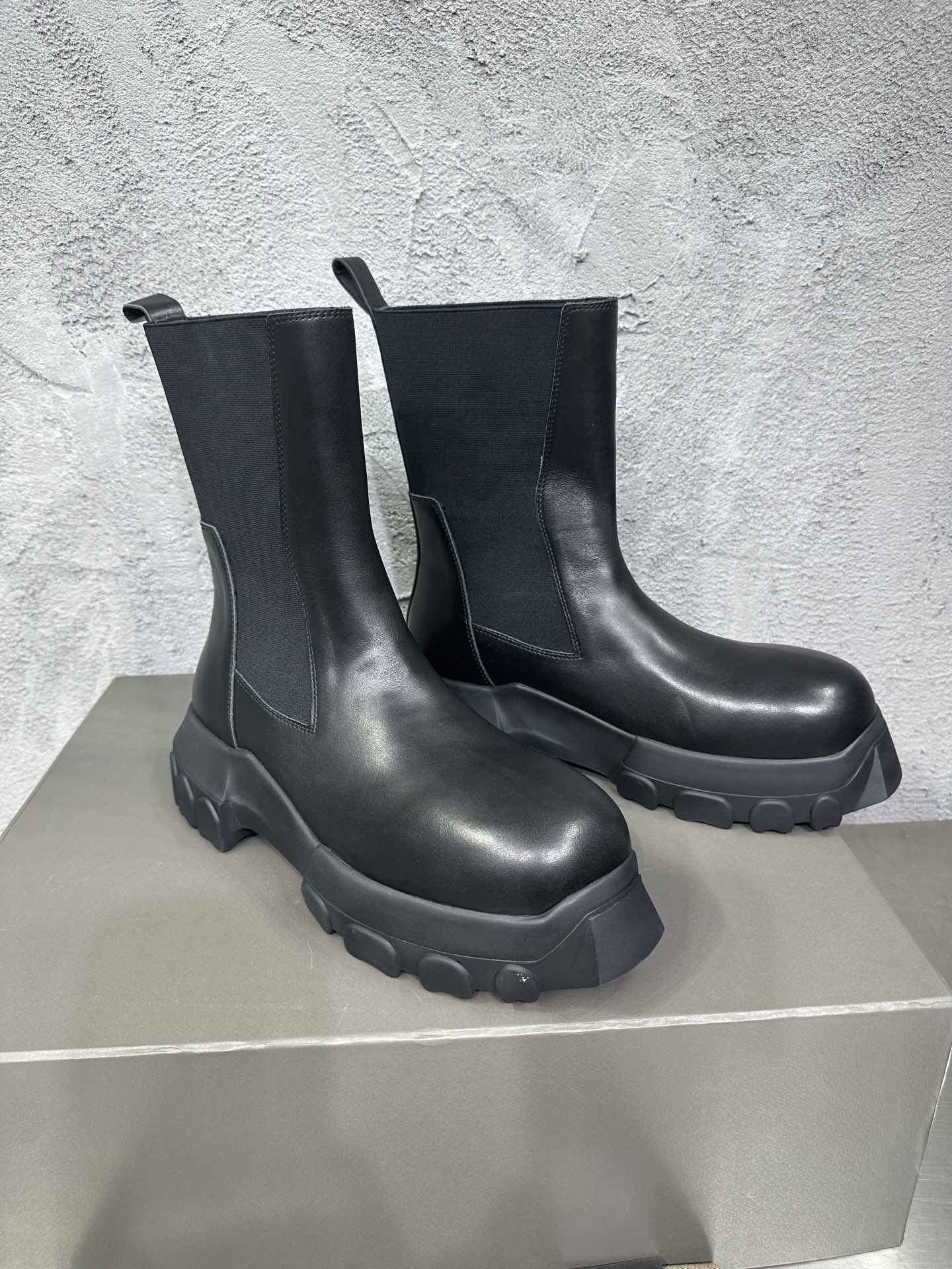 Male Basic Shoes Black 46