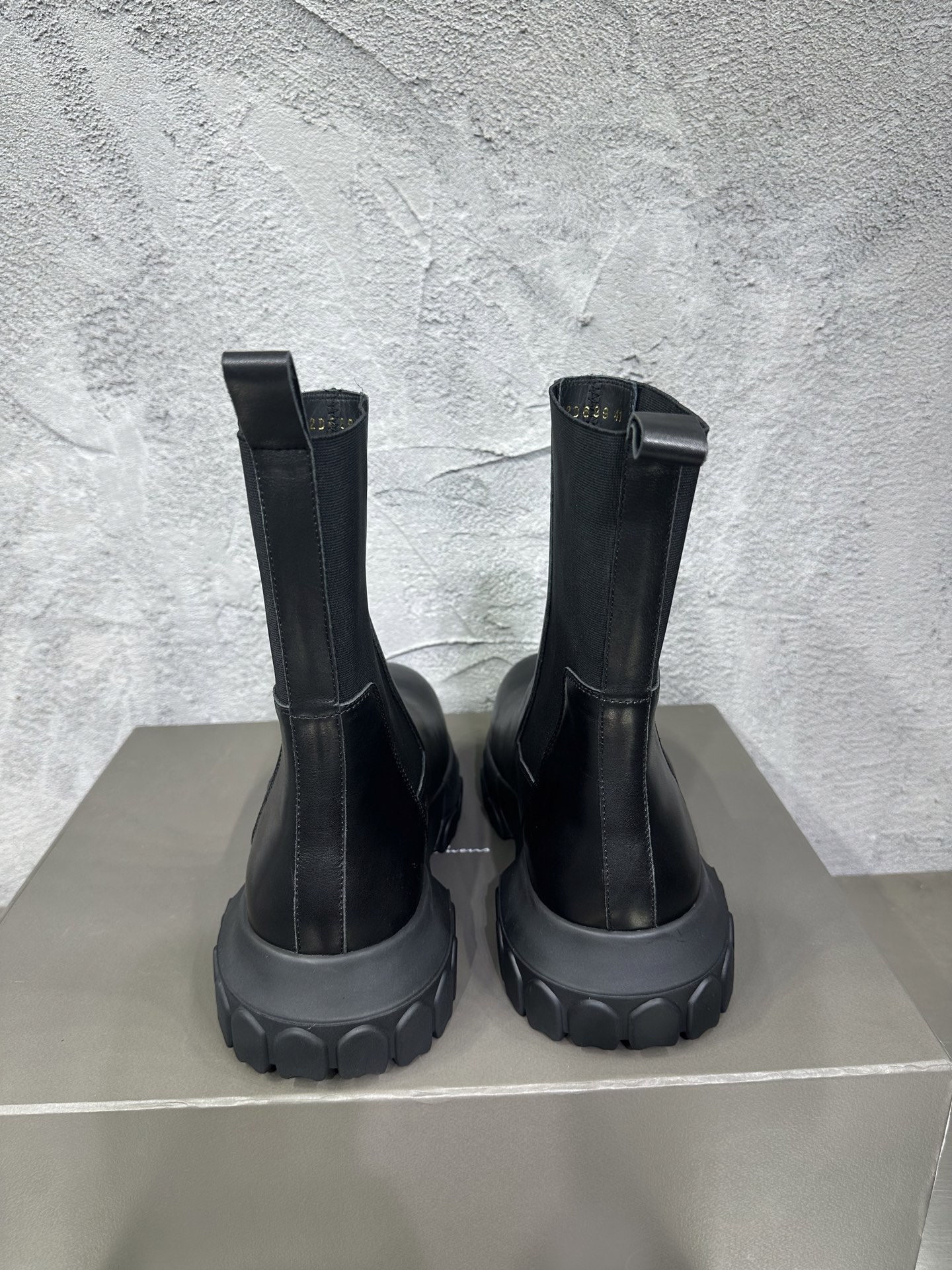 Male Basic Shoes Black 46