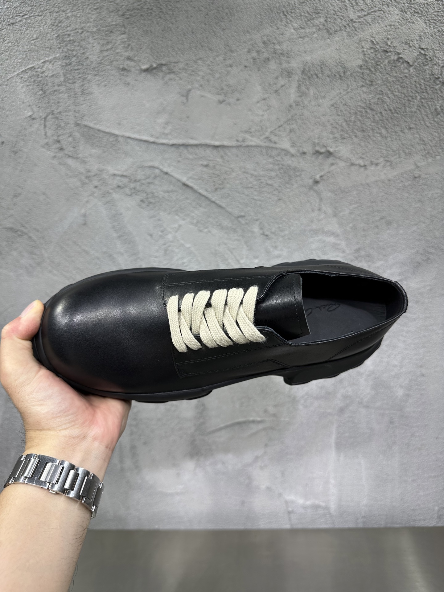 Basic Shoes Black 46