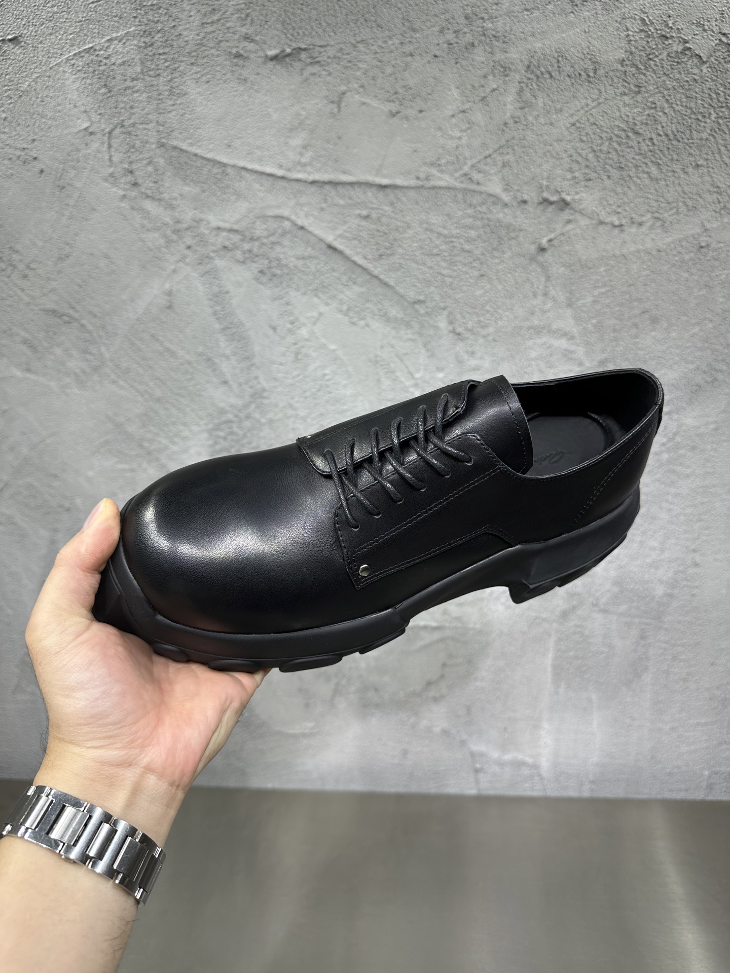 Basic Shoes Black 46