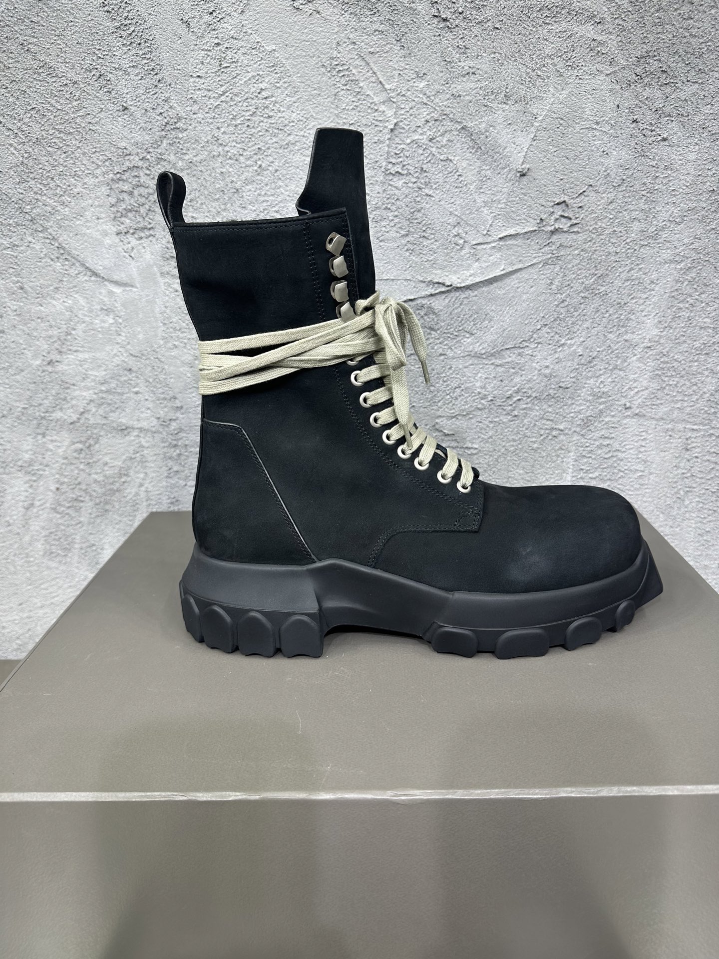 Male Basic Shoes Black 46