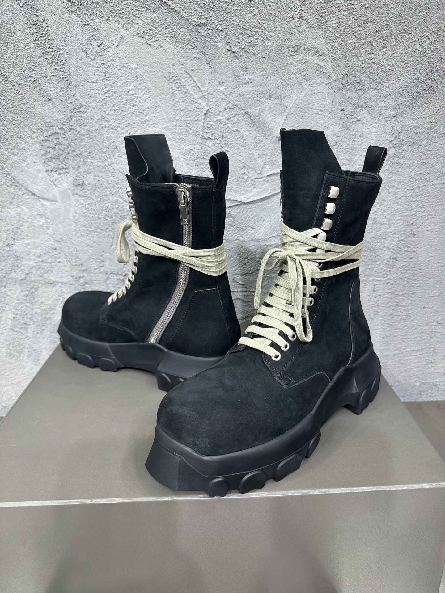 Male Basic Shoes Black 46