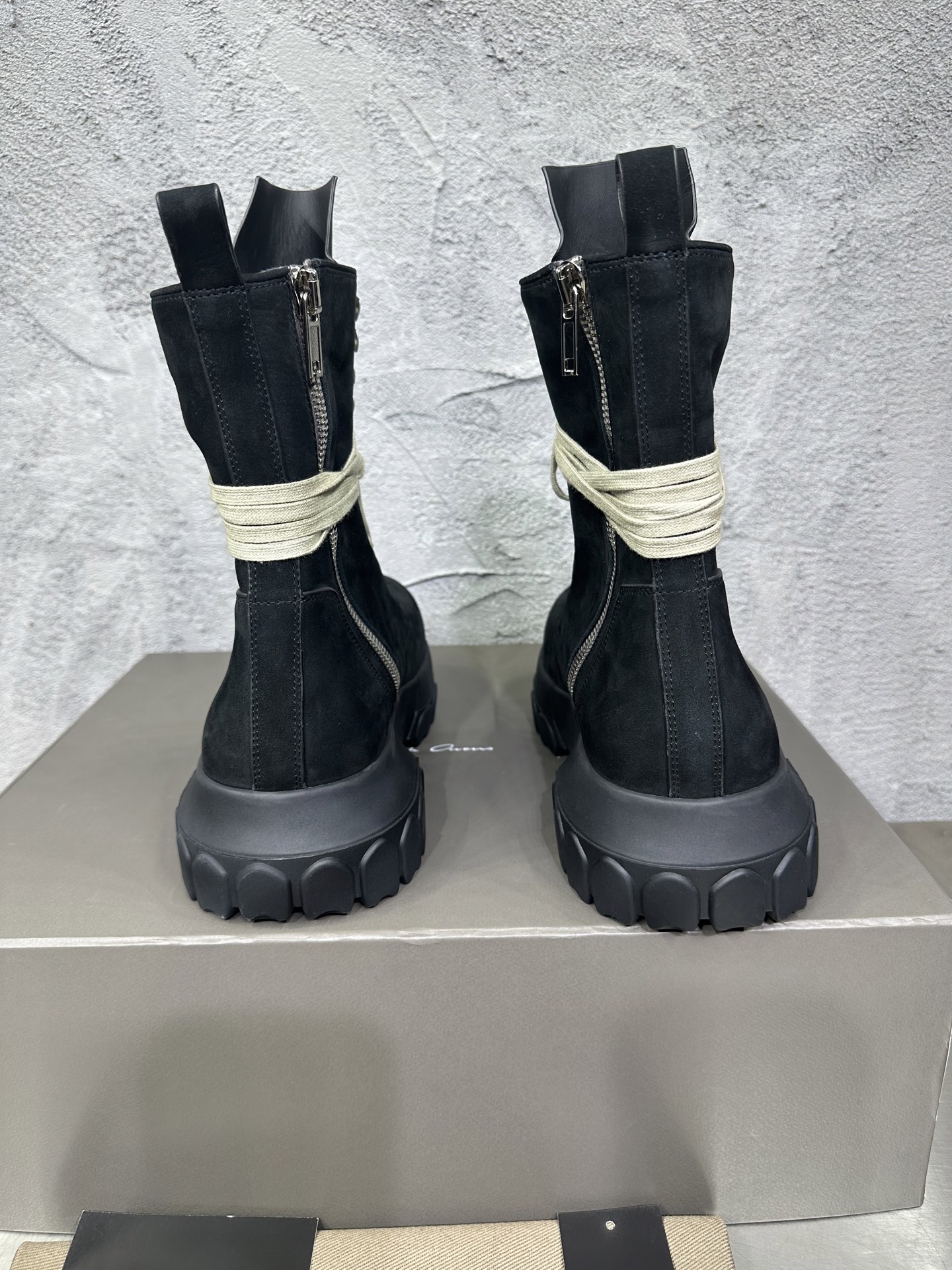 Male Basic Shoes Black 46