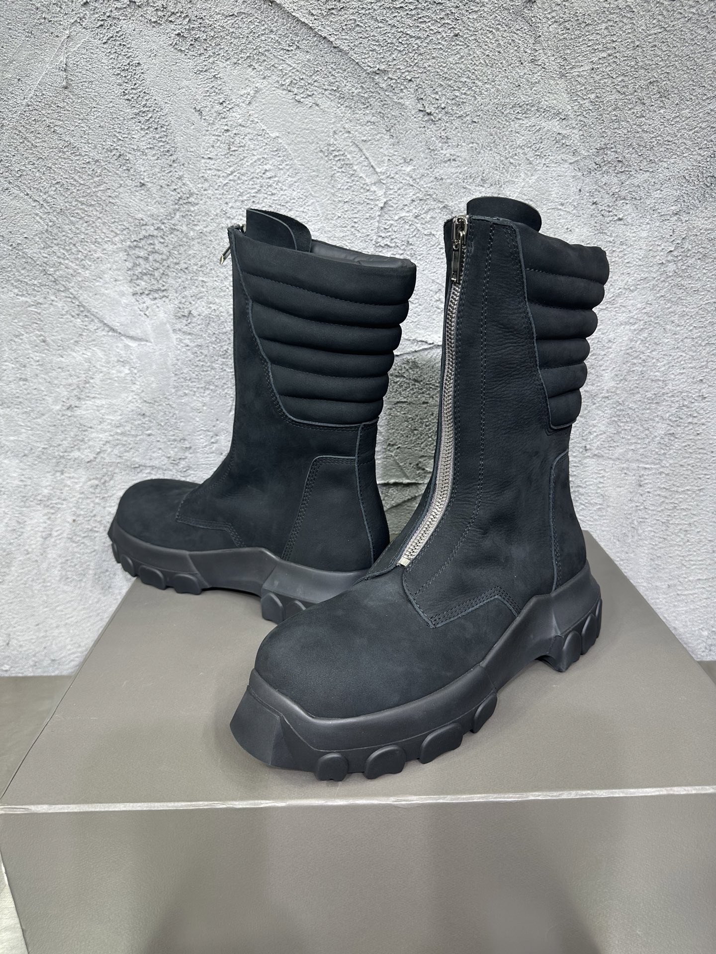 Male Basic Shoes Black 46