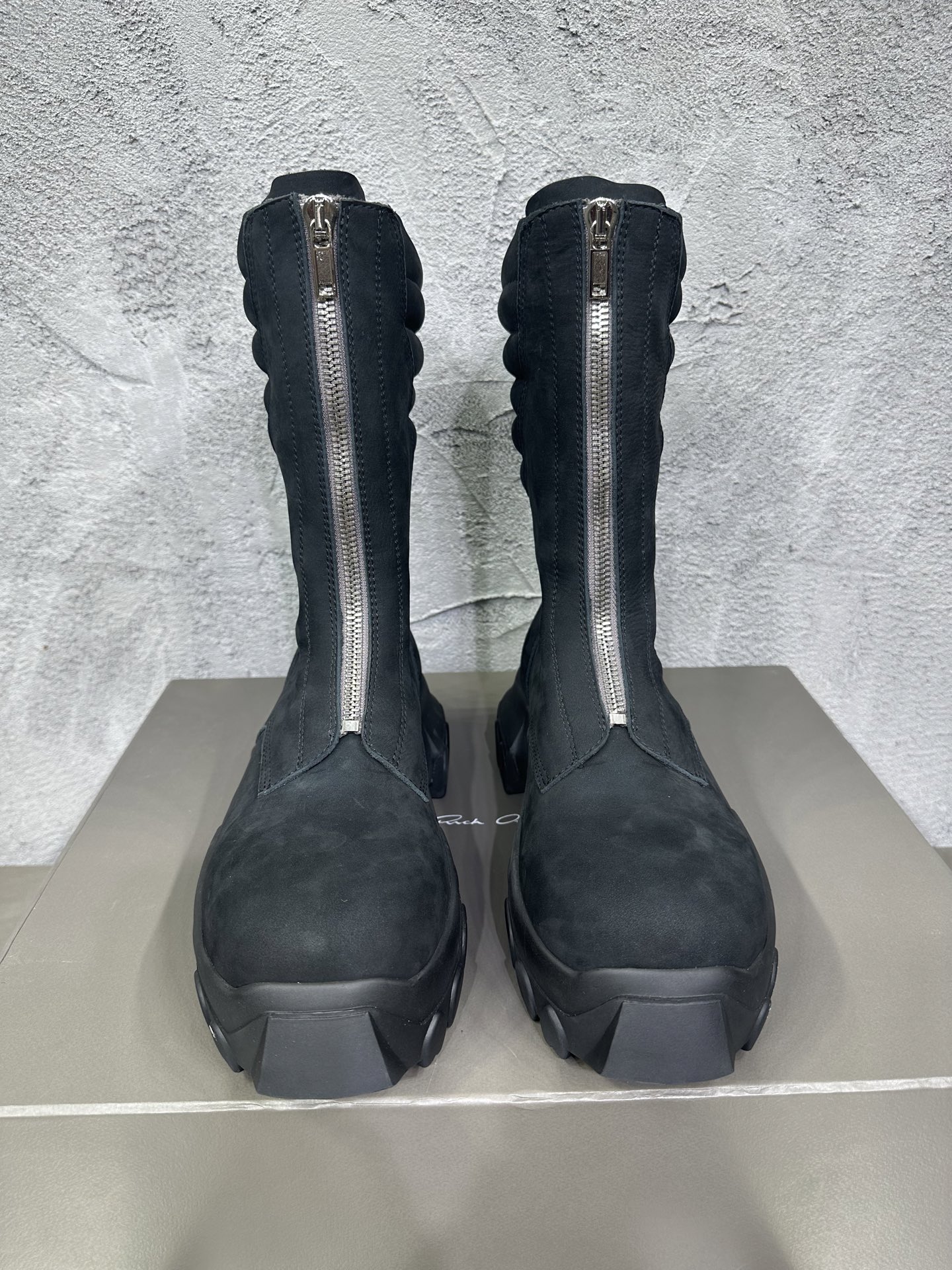 Male Basic Shoes Black 46