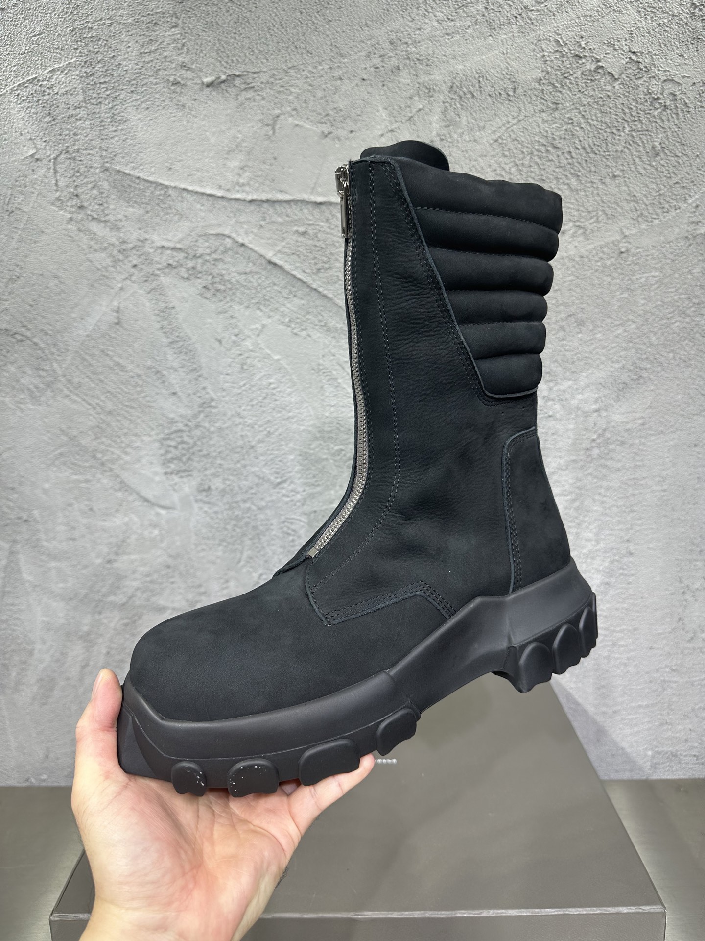 Male Basic Shoes Black 46