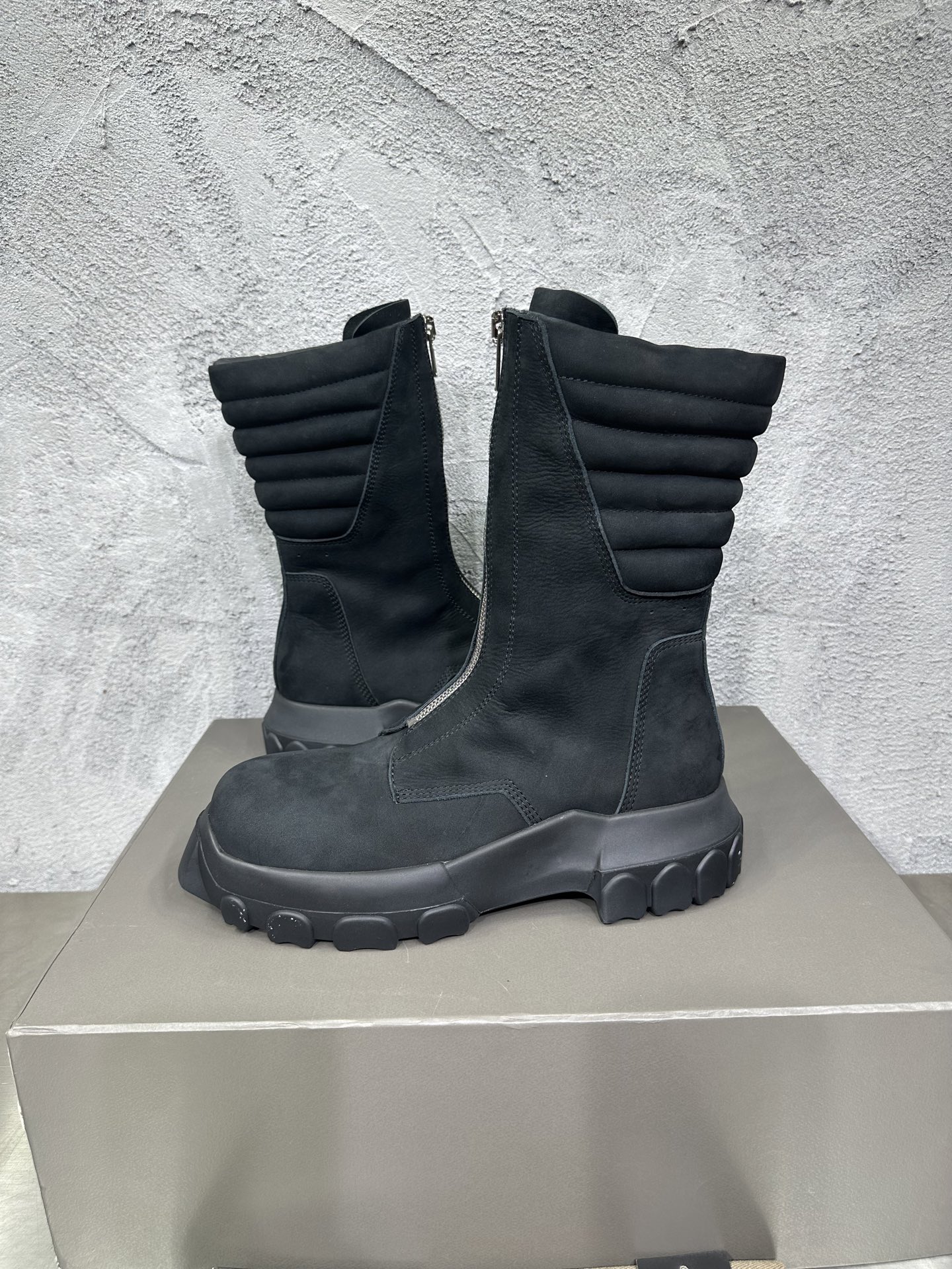 Male Basic Shoes Black 46