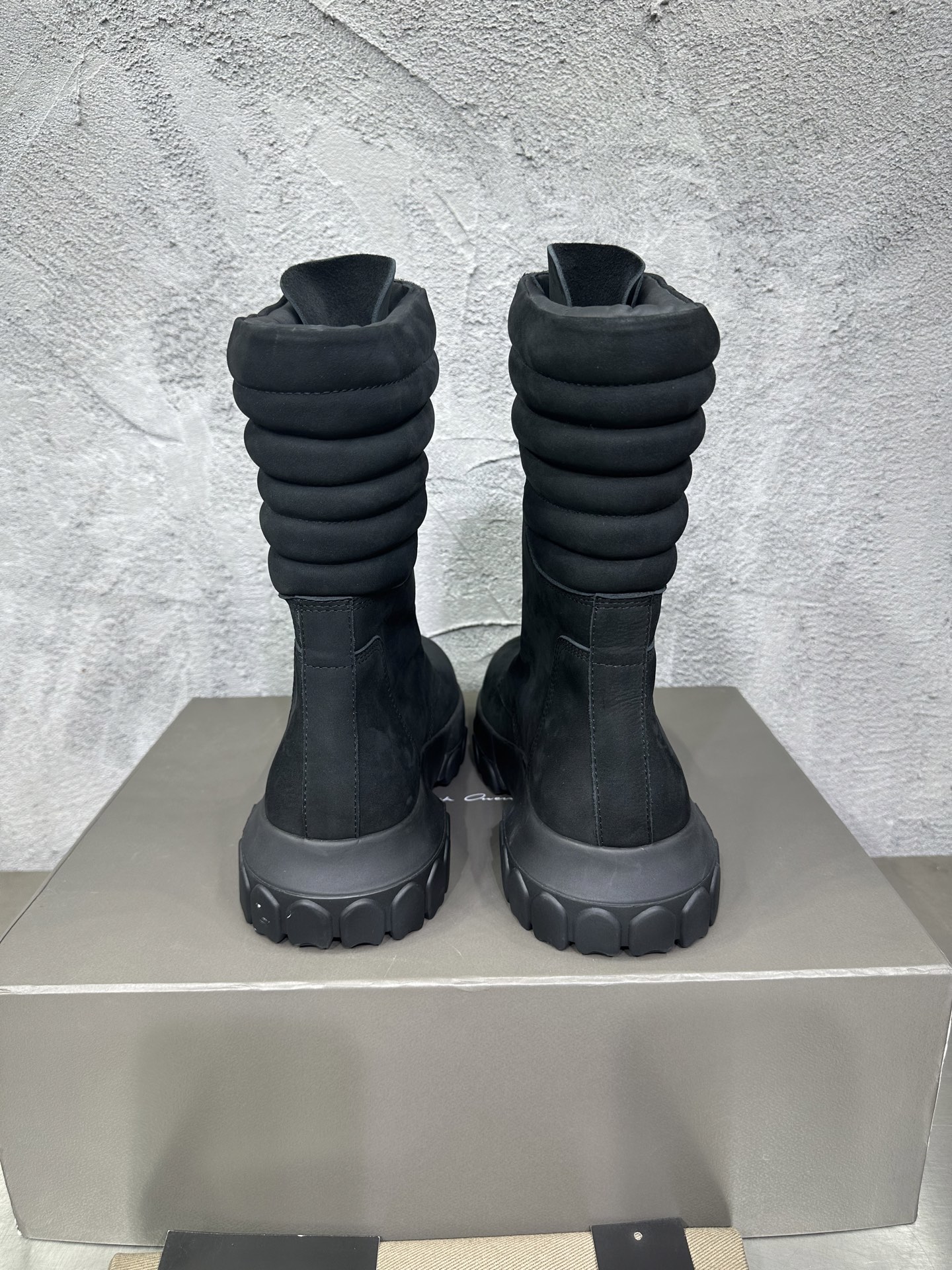 Male Basic Shoes Black 46