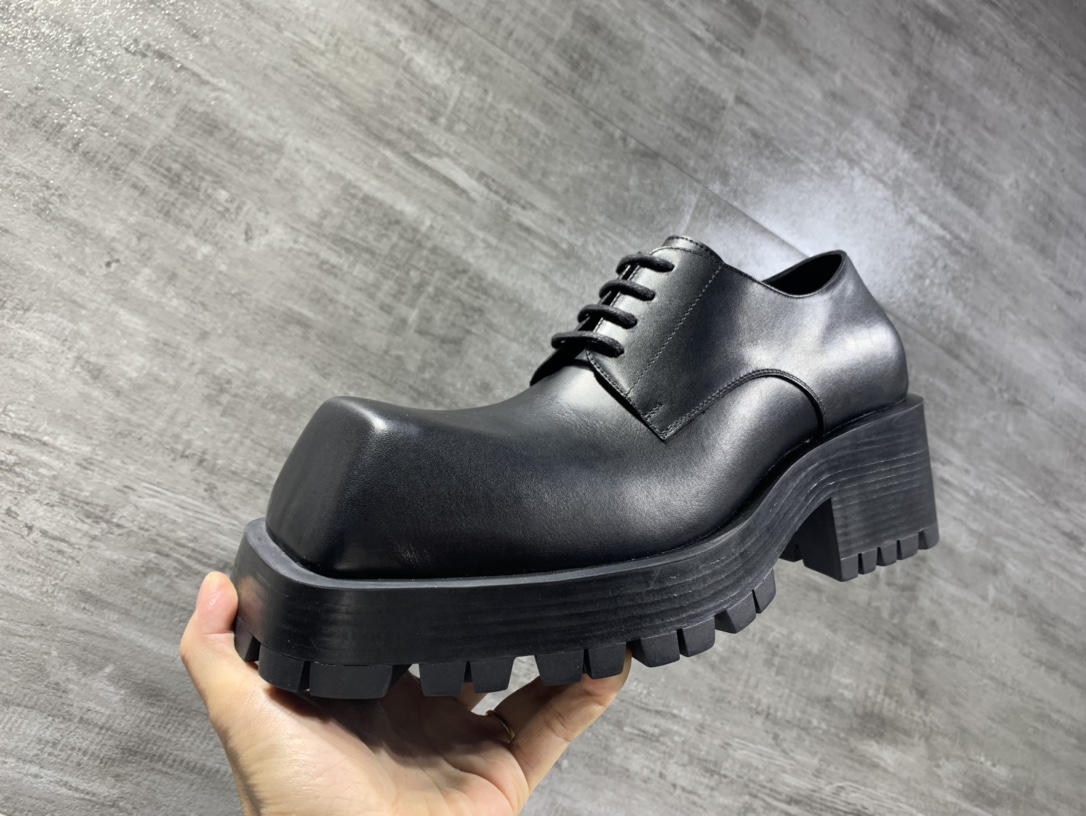 Balenciaga Male Basic Shoes M-l