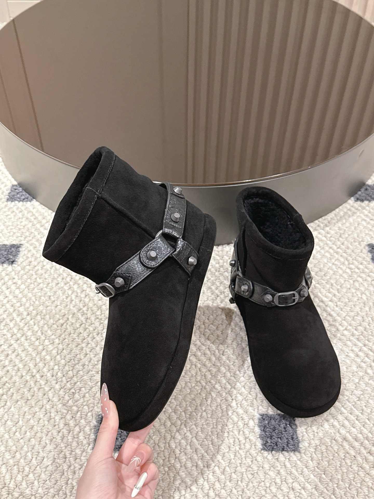 Balenciaga Boots L