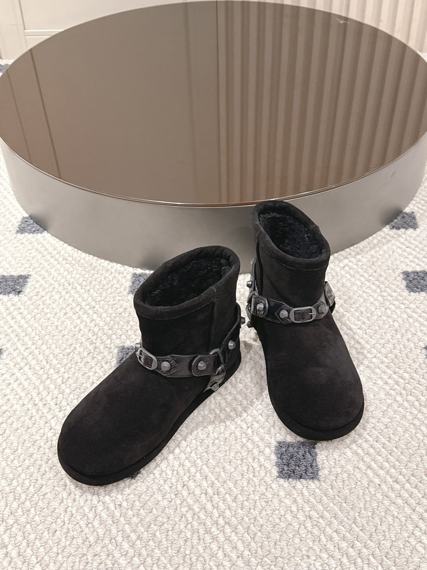 Balenciaga Boots L