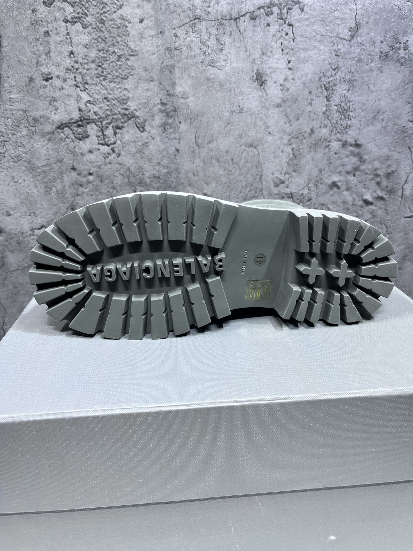 Basic Shoes Black 46-l