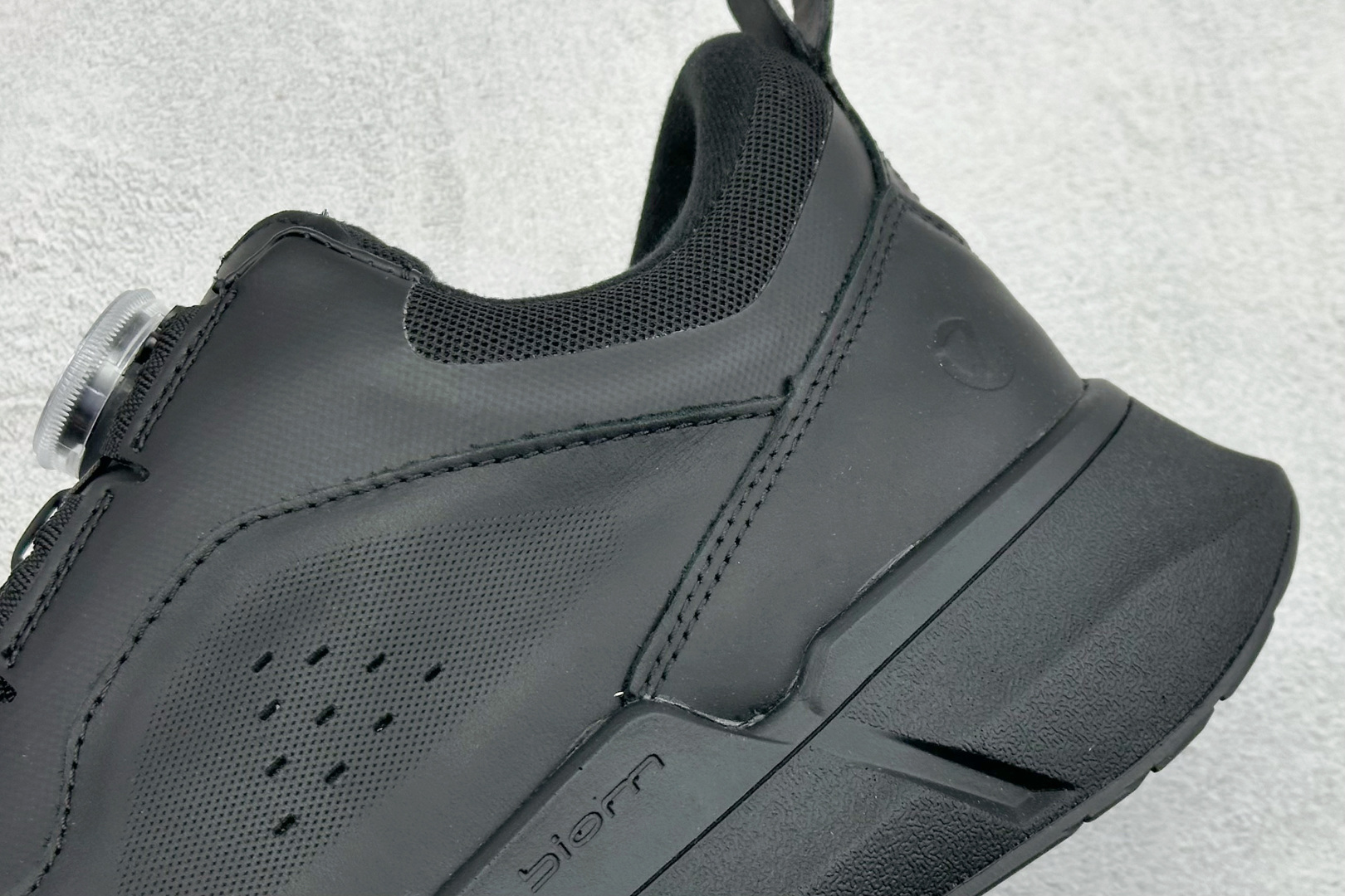 Male Leather Shoes Cow Leather Breathable