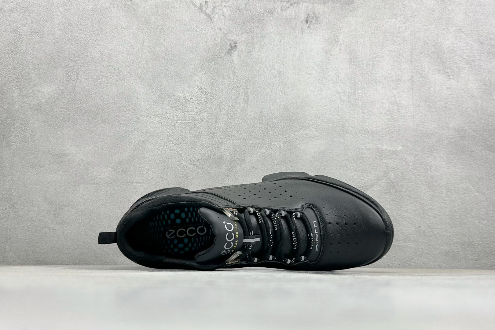 Male Leather Shoes Cow Leather Breathable