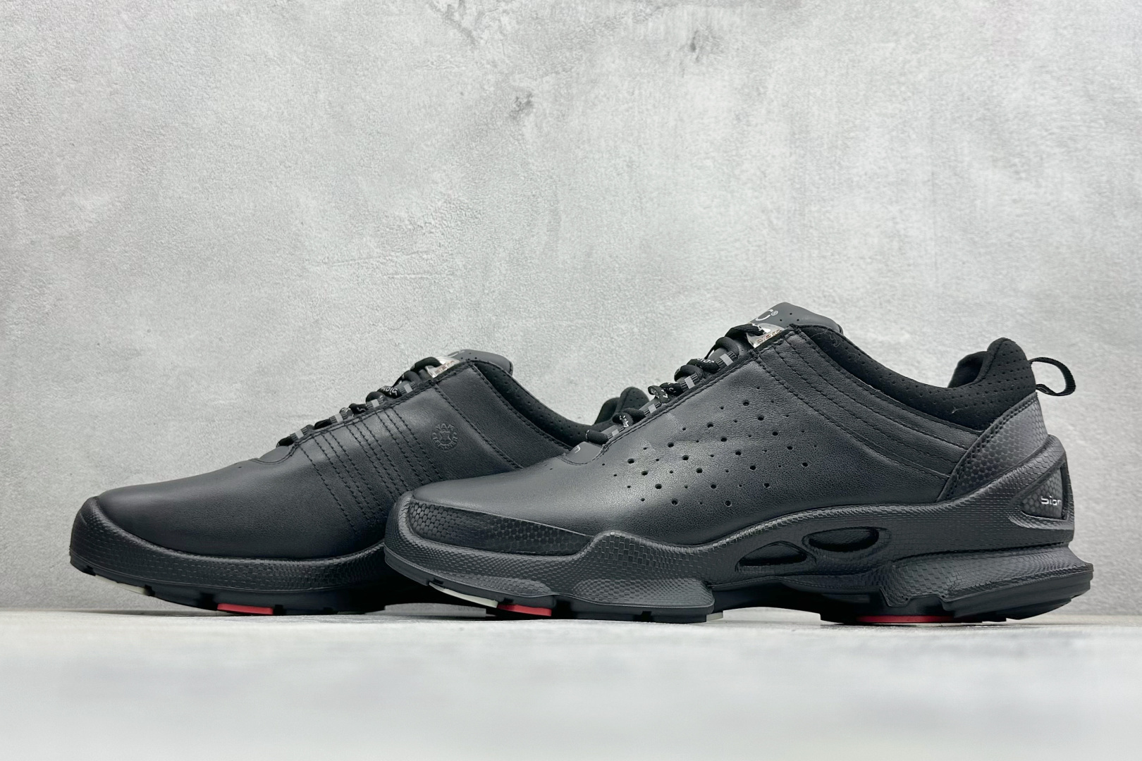 Male Leather Shoes Cow Leather Breathable