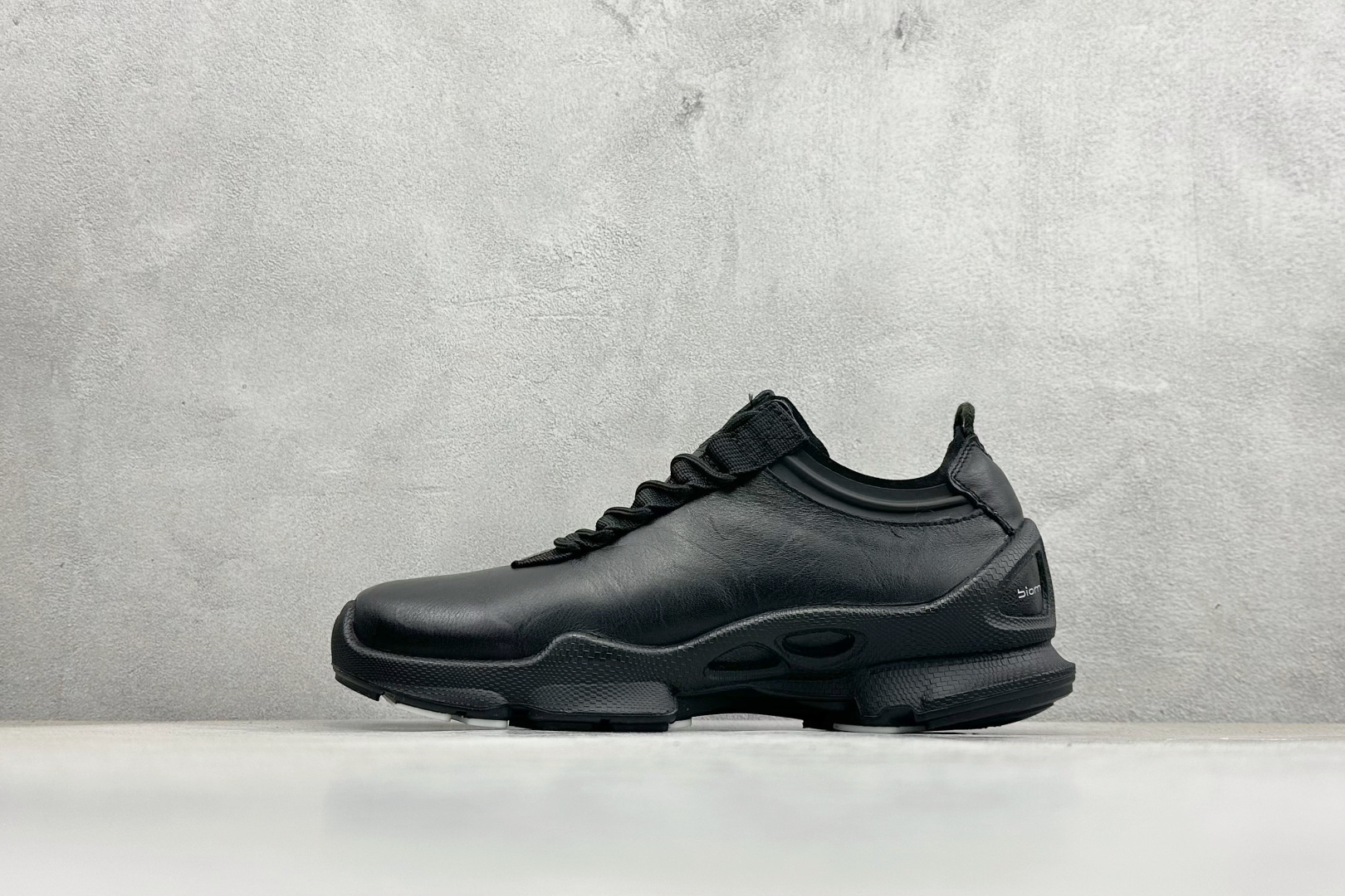 Male Leather Shoes Cow Leather Breathable