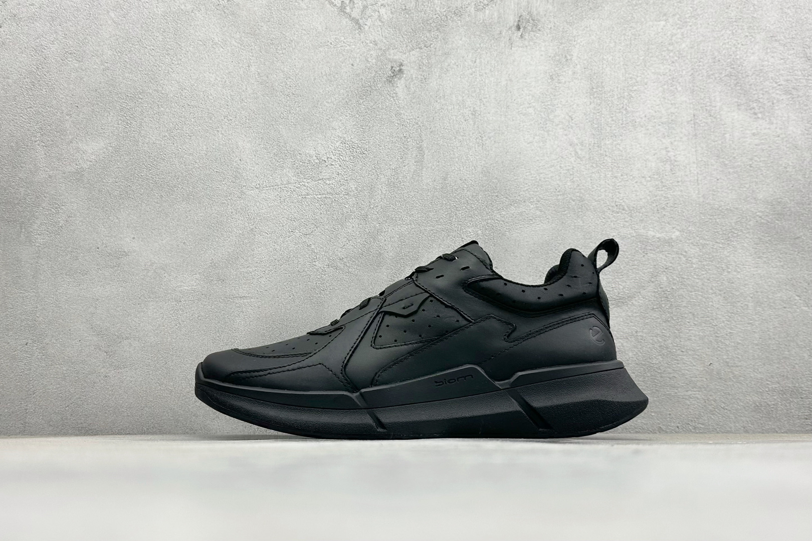 Male Leather Shoes Cow Leather Breathable