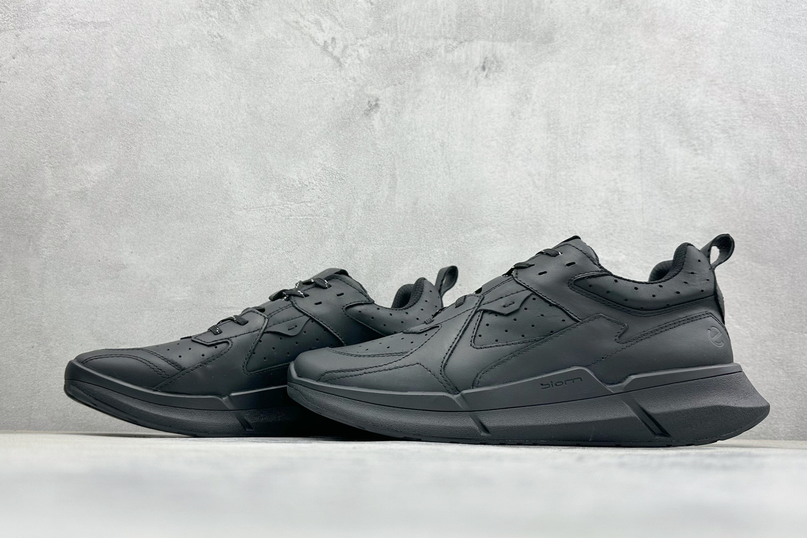 Male Leather Shoes Cow Leather Breathable