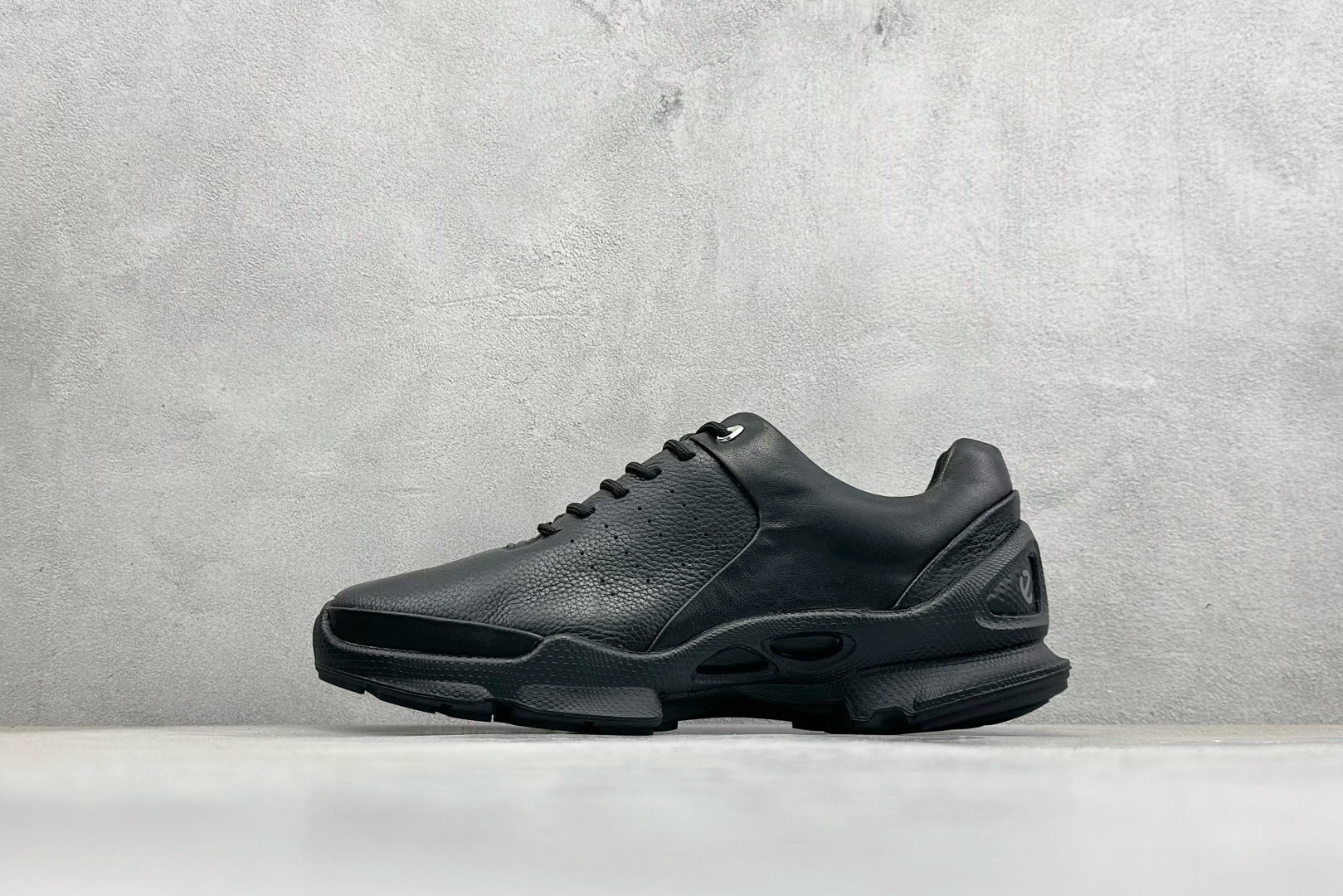 Male Leather Shoes Cow Leather Breathable