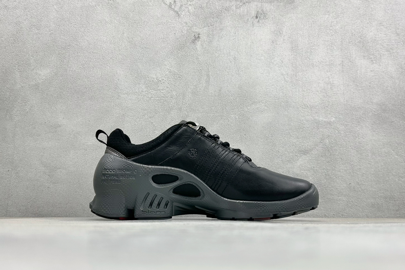 Male Leather Shoes Cow Leather Breathable