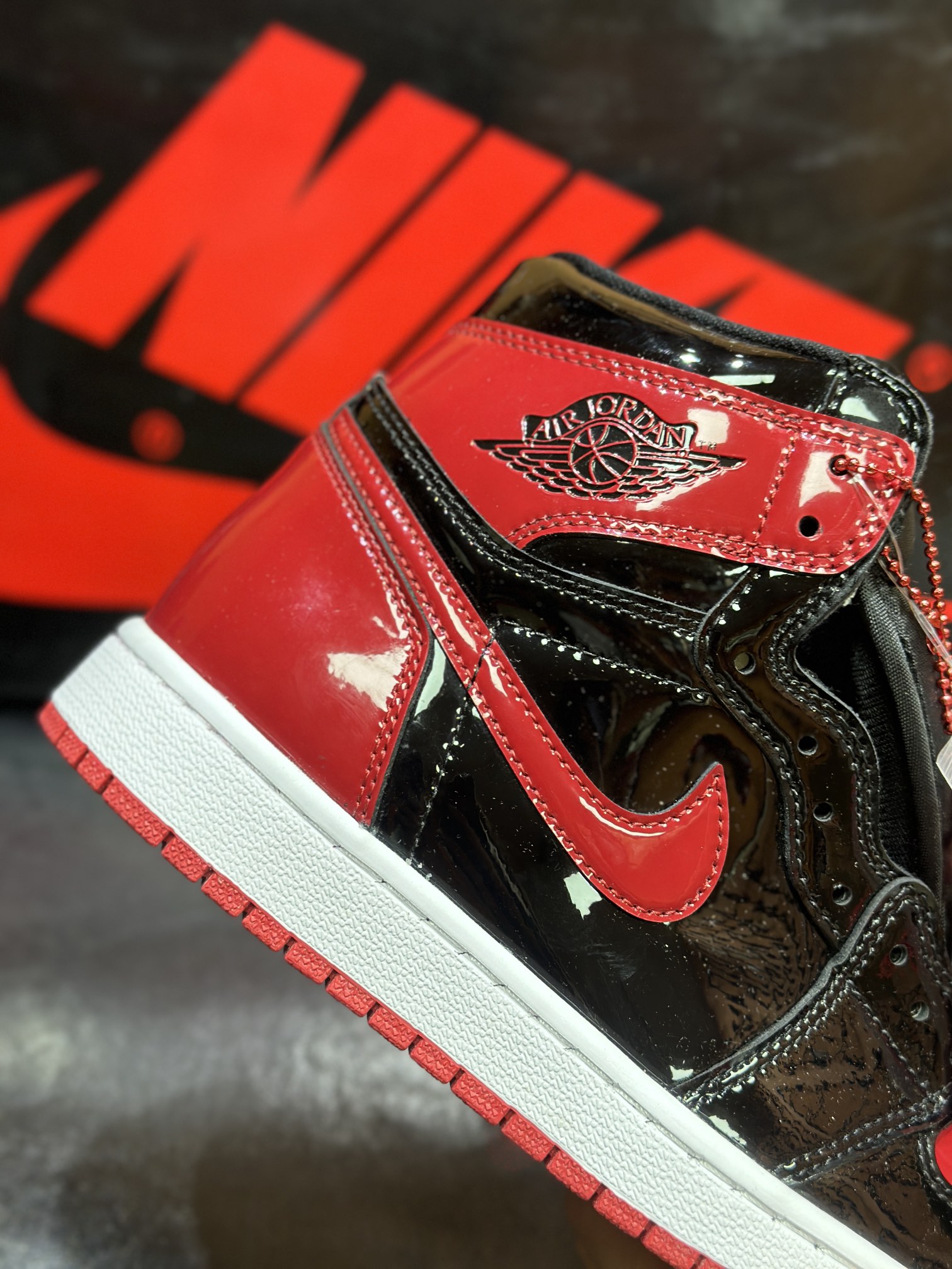 Jordan Nike Basic Shoes M-l