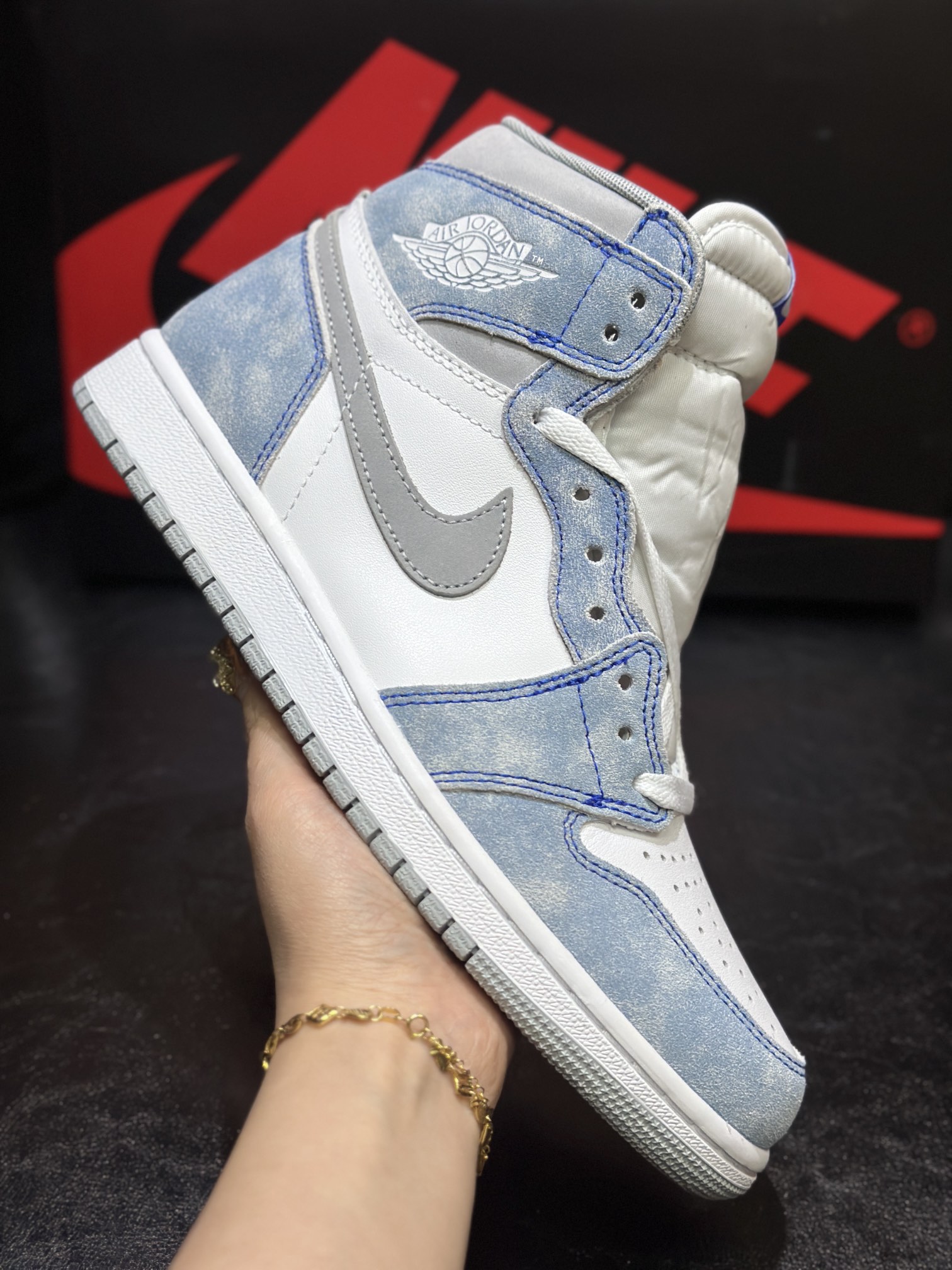 Jordan Nike Basic Shoes White