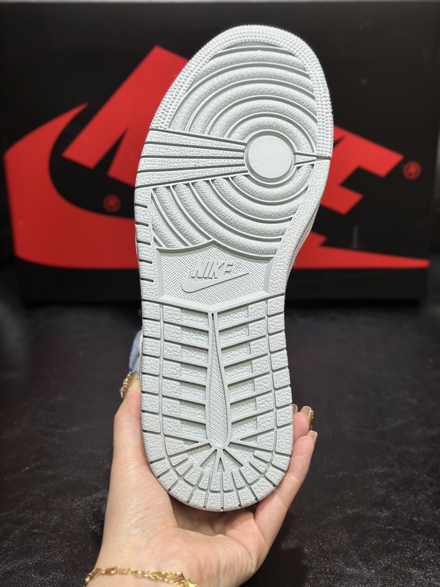 Jordan Nike Basic Shoes White