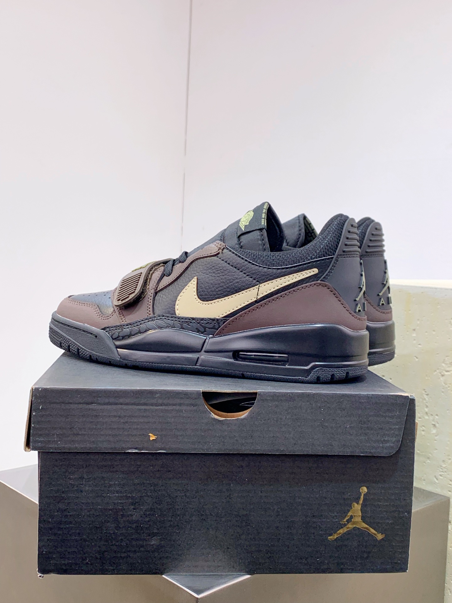 Jordan Nike Basic Shoes M-l-s