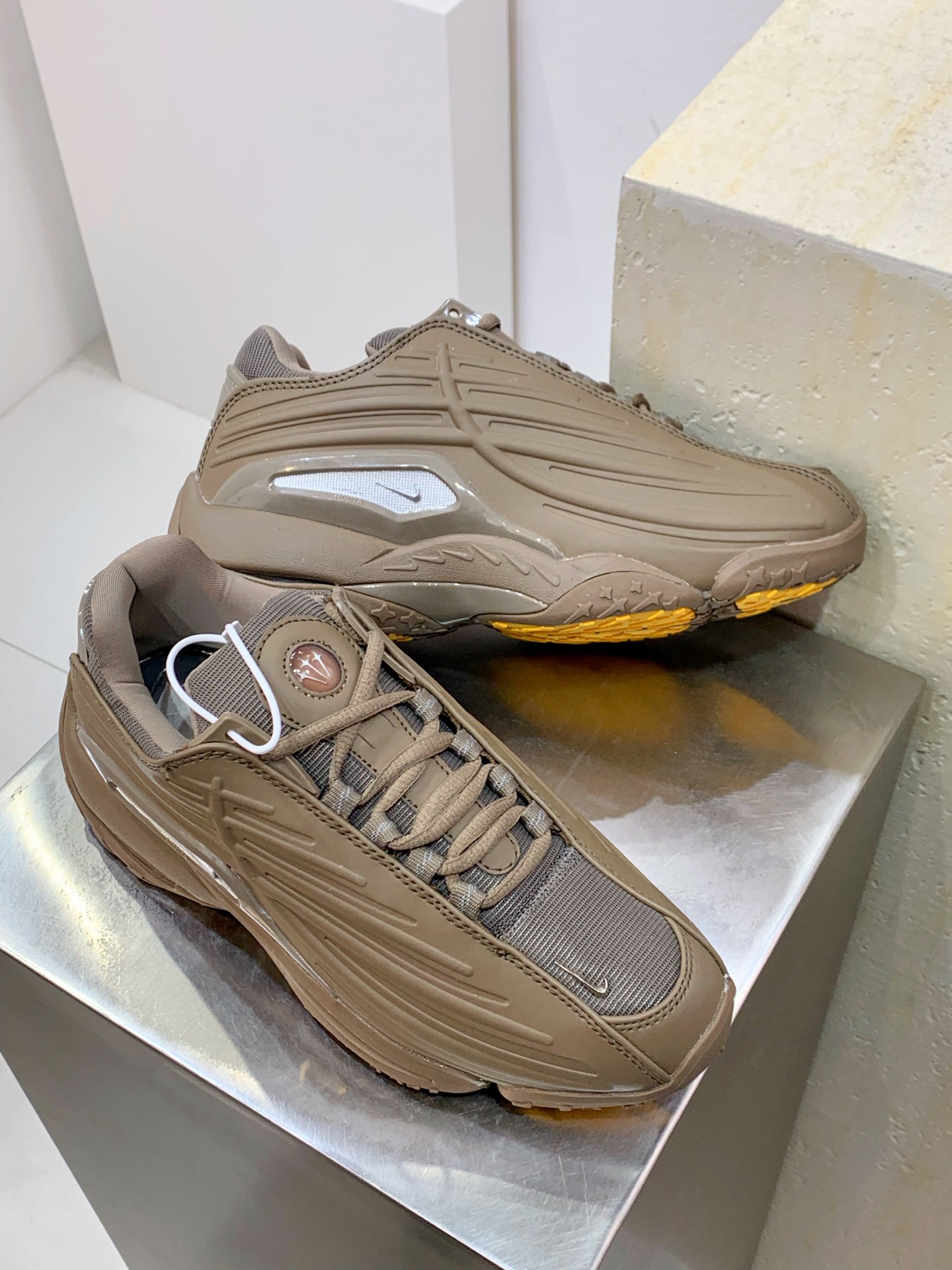 Nike Running Shoes M-l-s