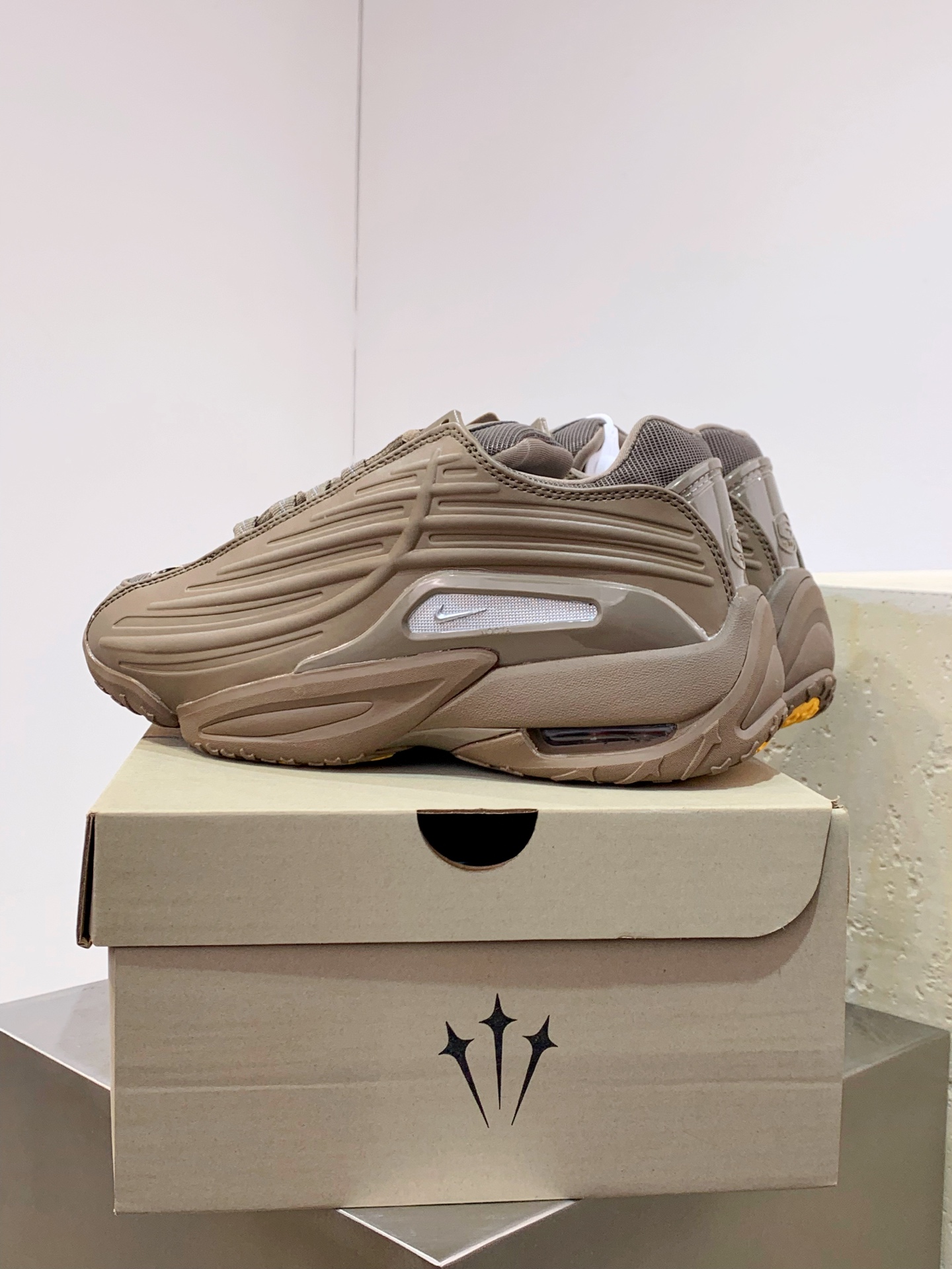 Nike Running Shoes M-l-s