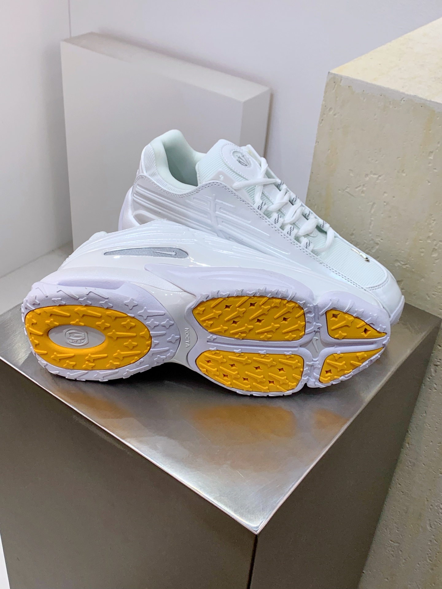 Nike Running Shoes M-l-s