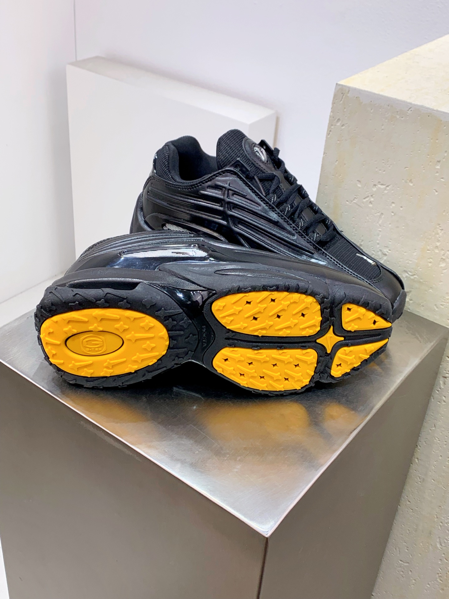 Nike Running Shoes M-l-s