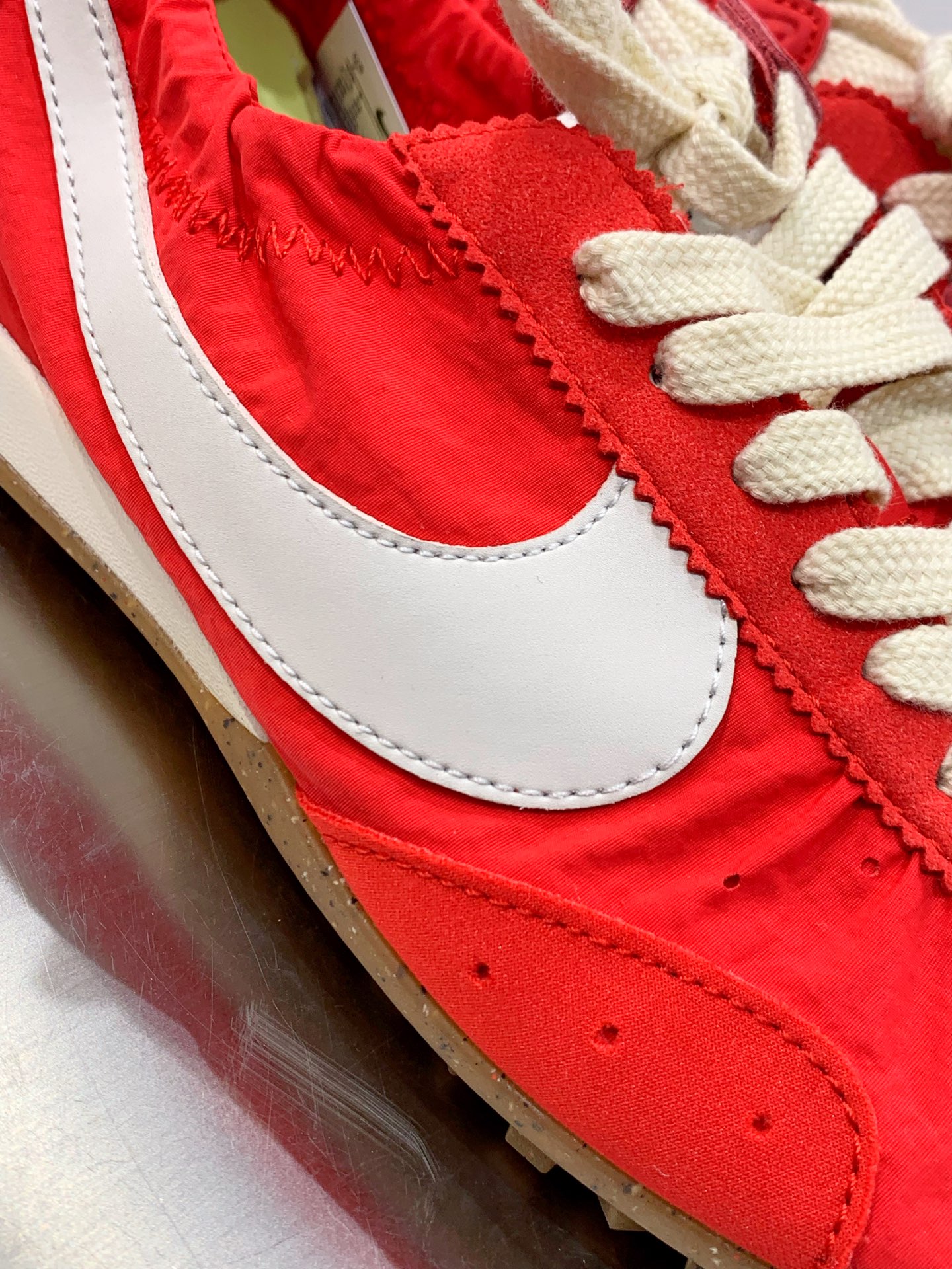 Nike Sneakers Red M-s