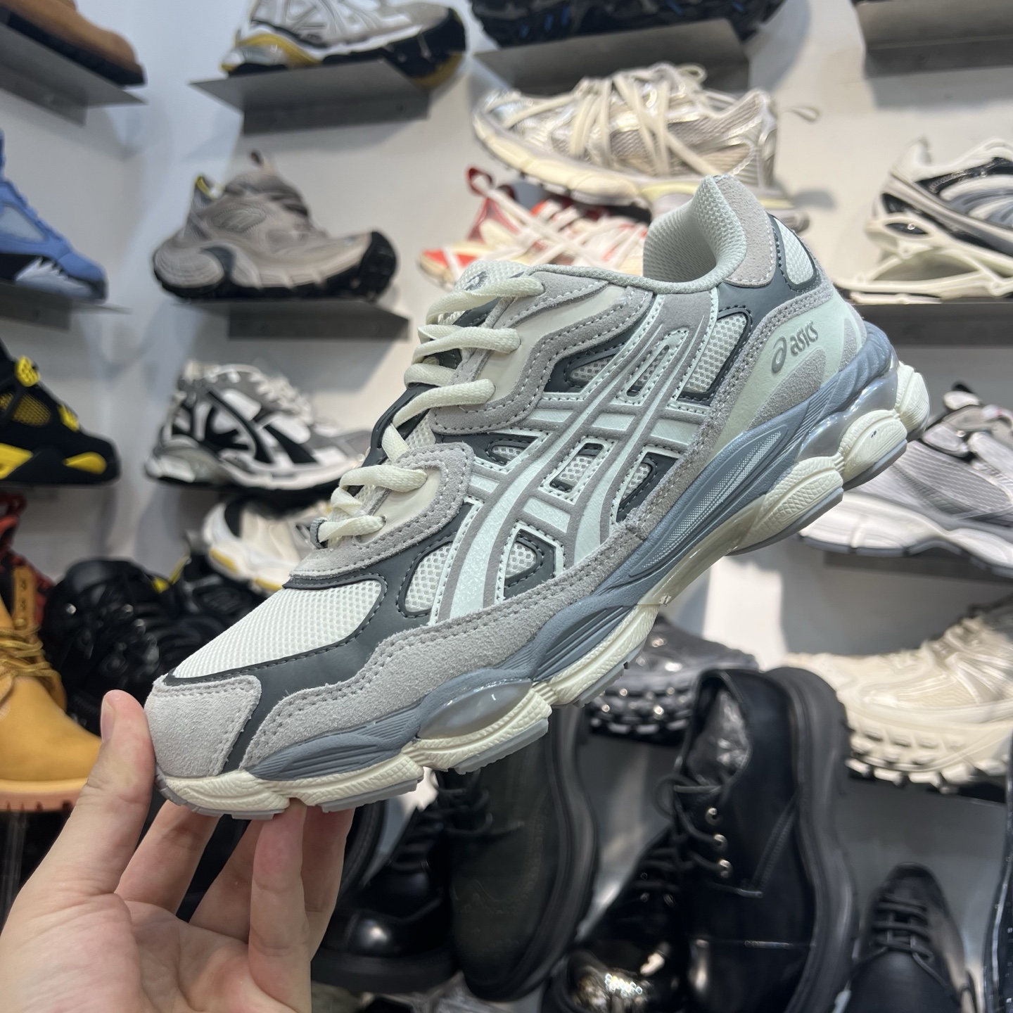 Asics Running Shoes S