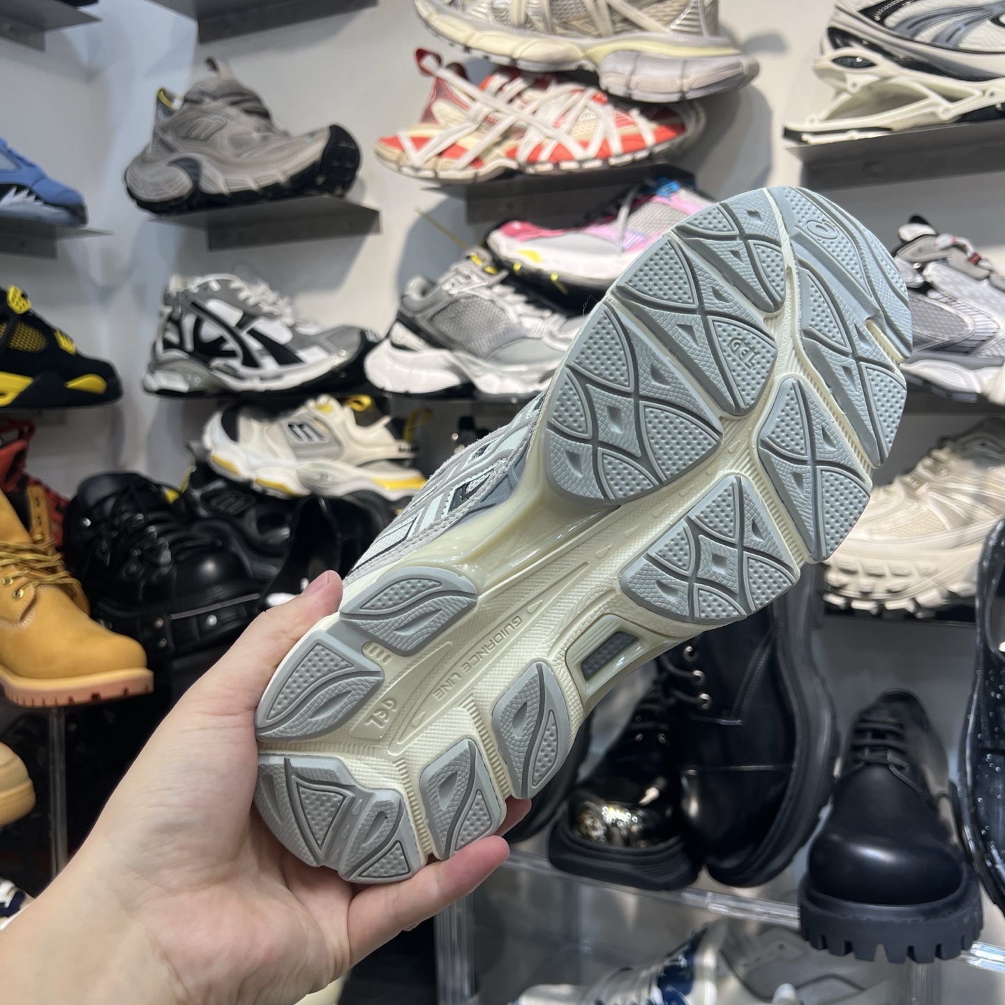 Asics Running Shoes S