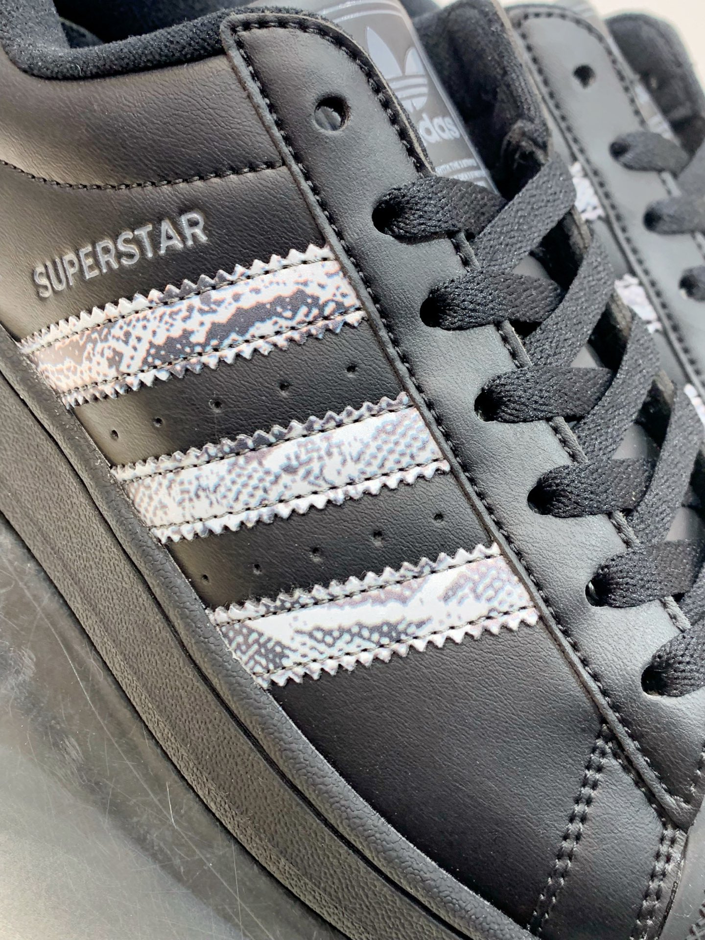 Adidas Board Shoes L-s