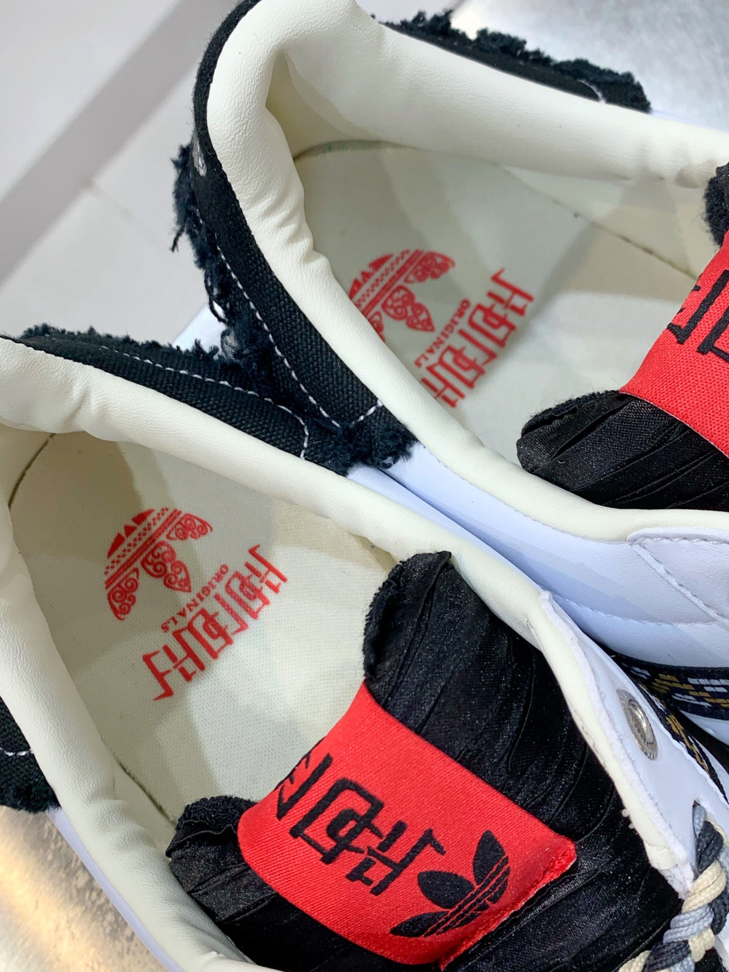 Adidas Board Shoes L-s