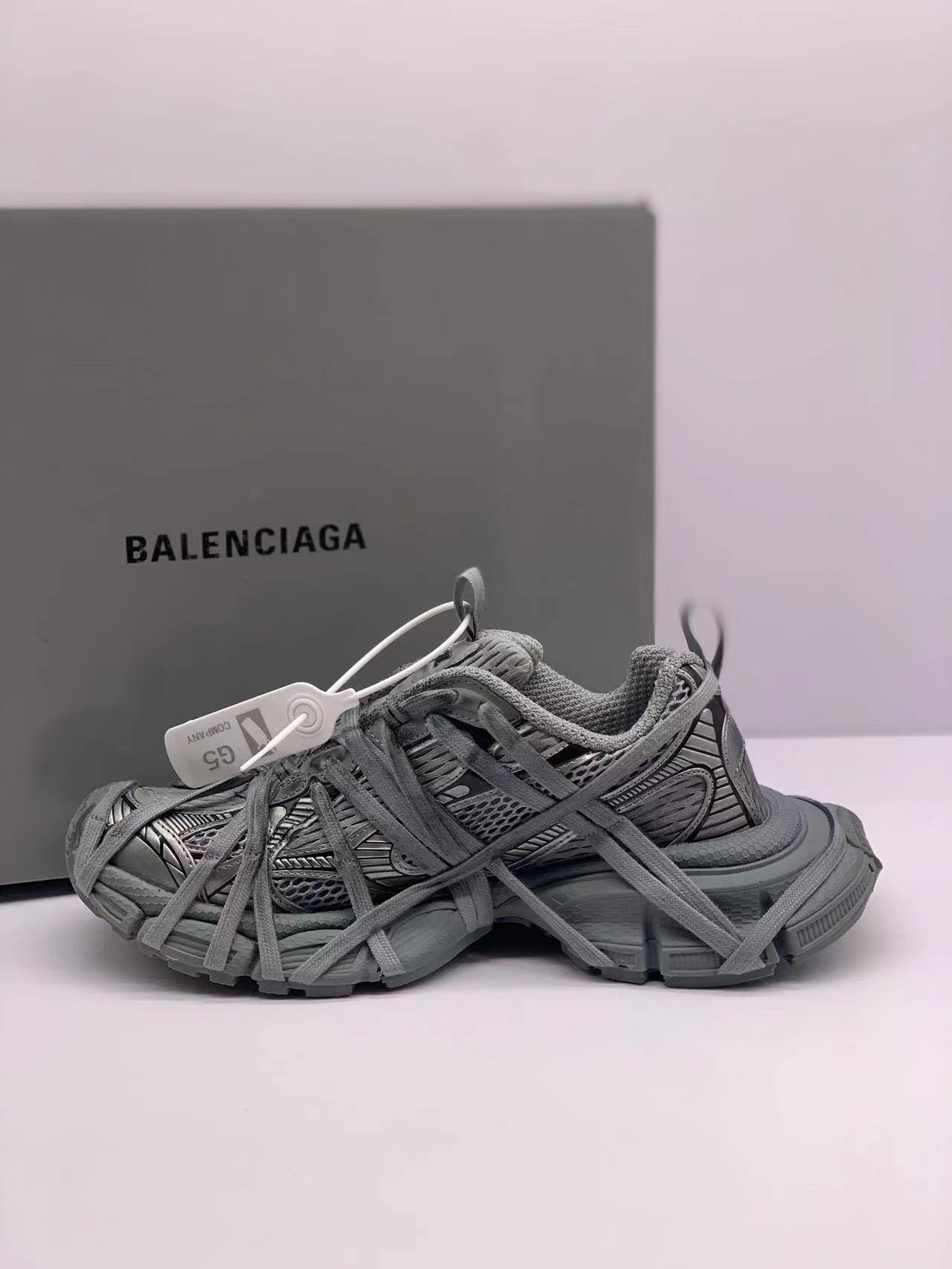 Balenciaga Basic Shoes L-s-xl