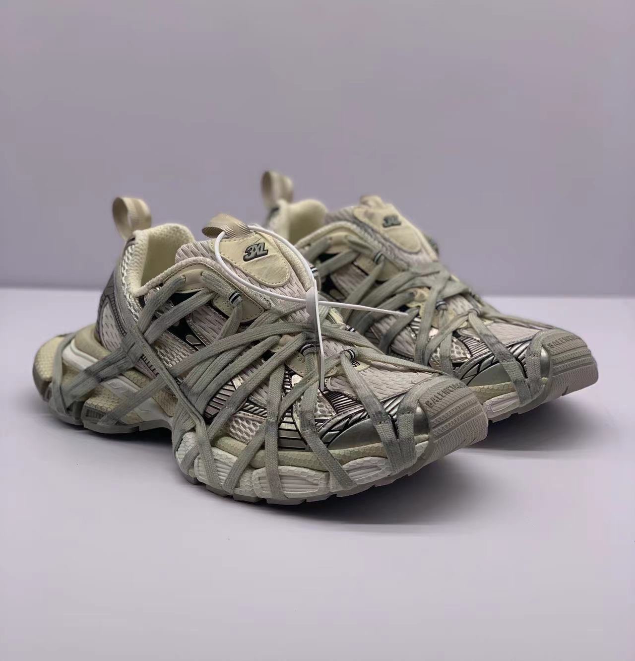 Balenciaga Basic Shoes L-s-xl