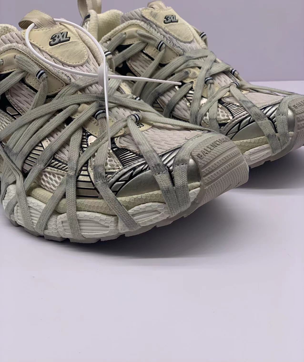 Balenciaga Basic Shoes L-s-xl