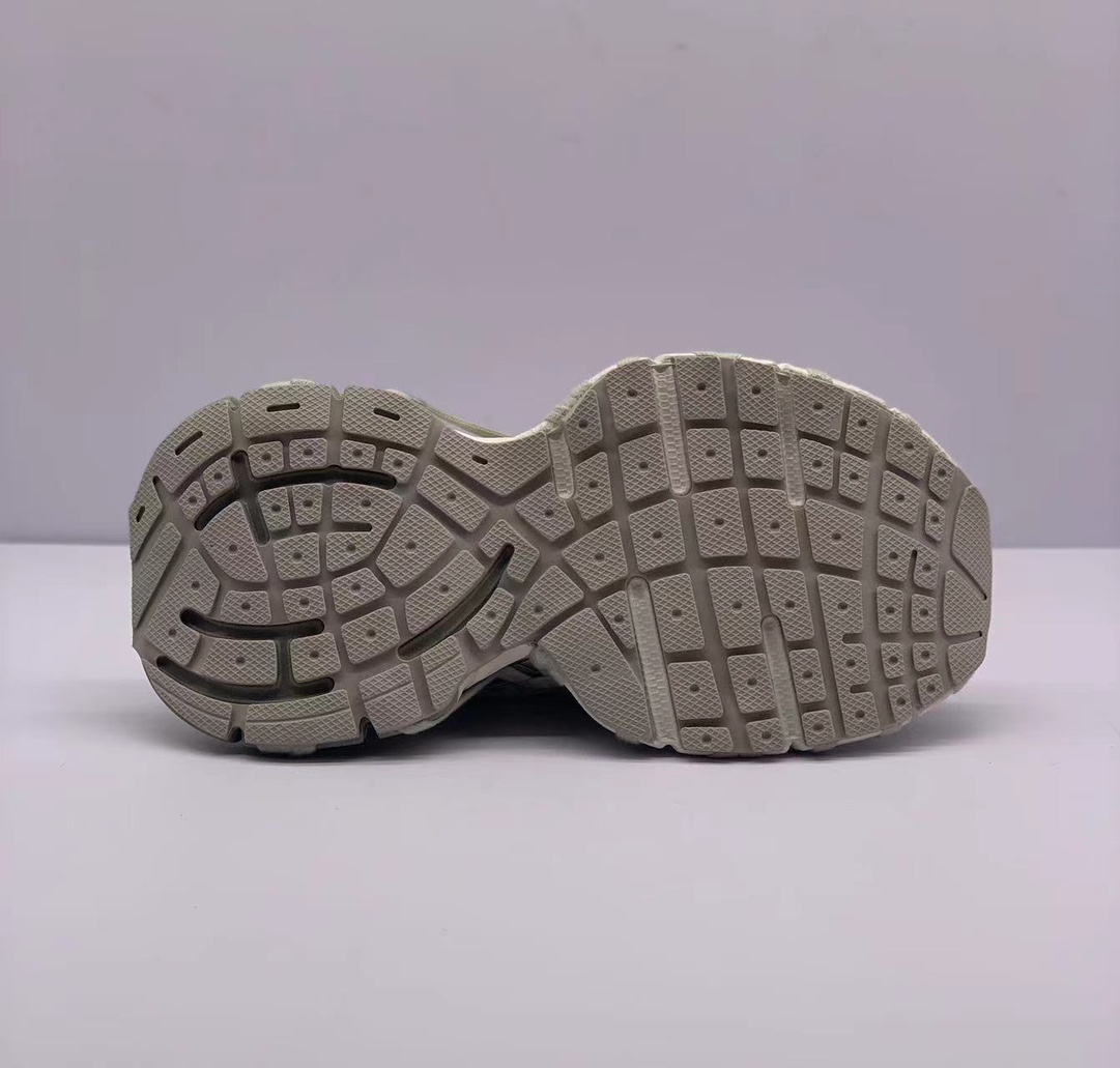 Balenciaga Basic Shoes L-s-xl