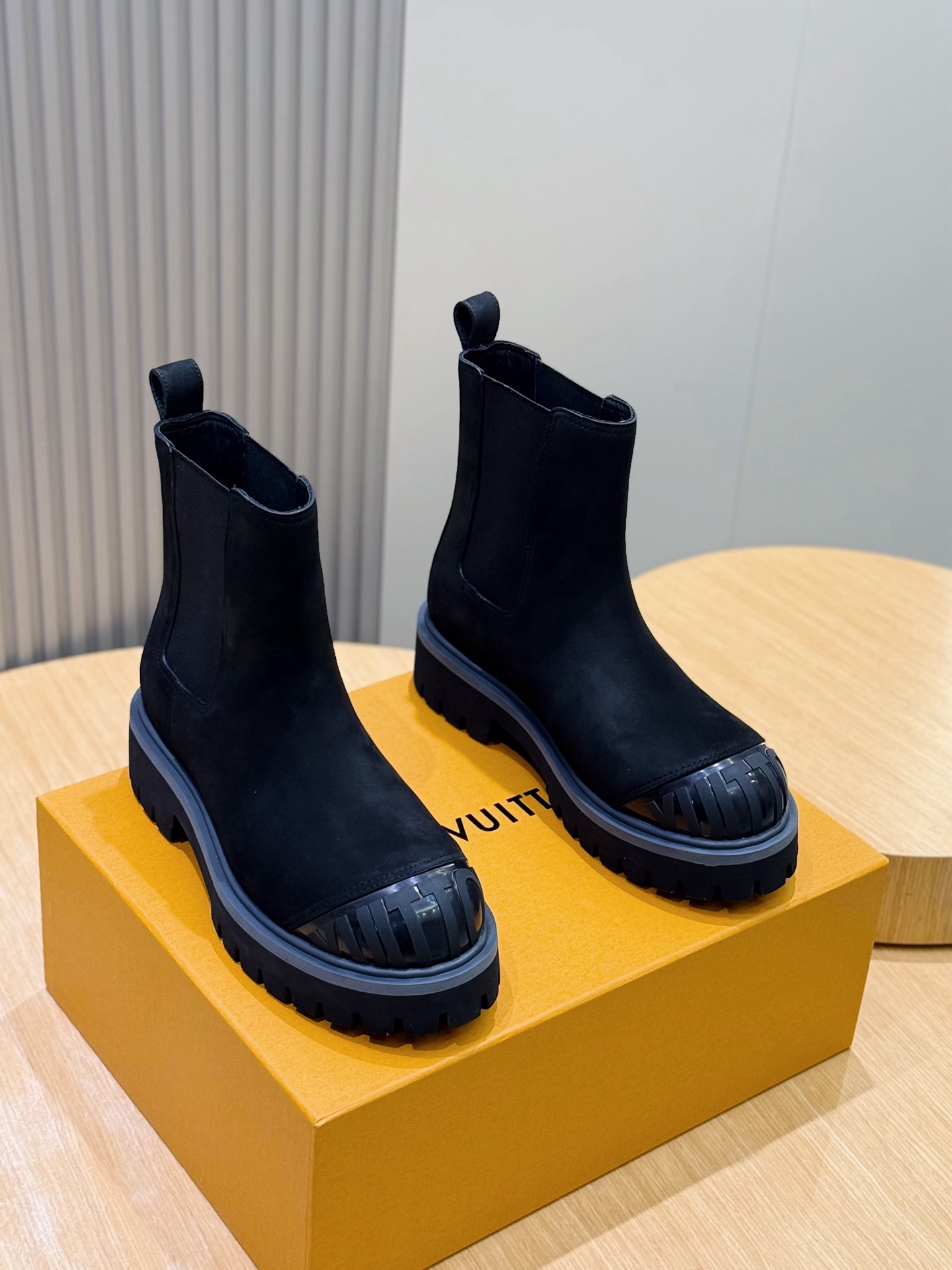 Calvin Klein Louis Vuitton Male Basic Shoes M-l-s